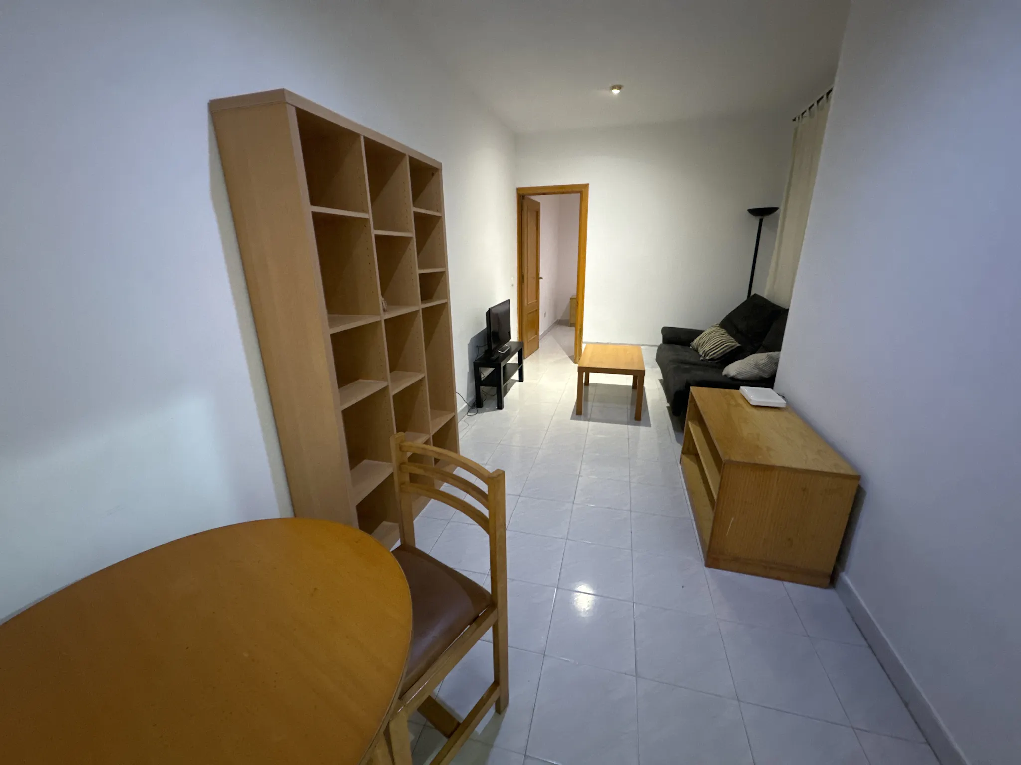 1-Bedroom Apartment in Calle de Andrés Mellado, Madrid (1694123) ROOM 2