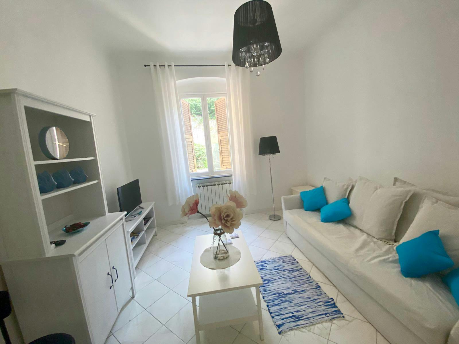 WG-Zimmer zu mieten für 550 € pro Monat in Genoa, Via Venezia