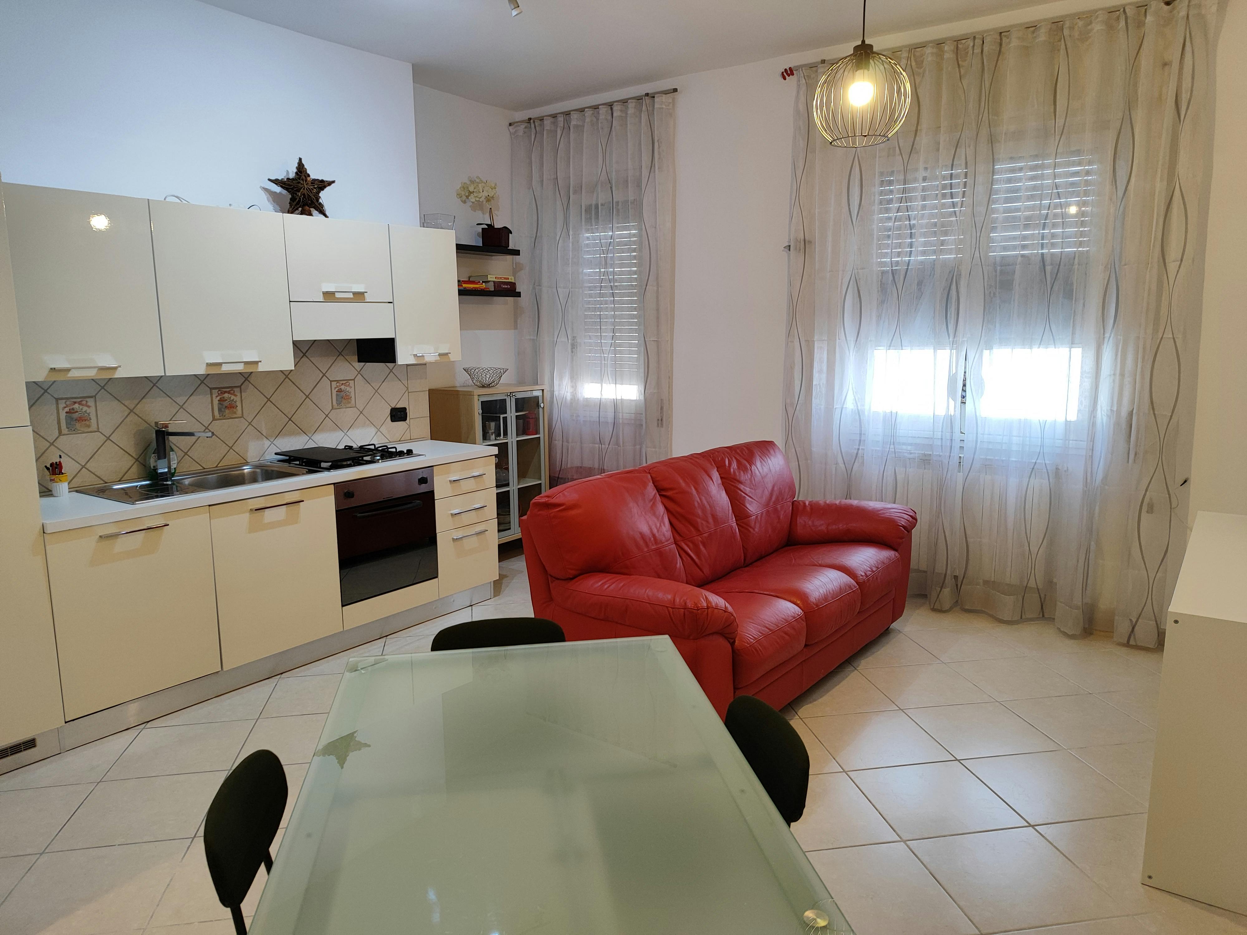 Via Piave, Gaeta preview