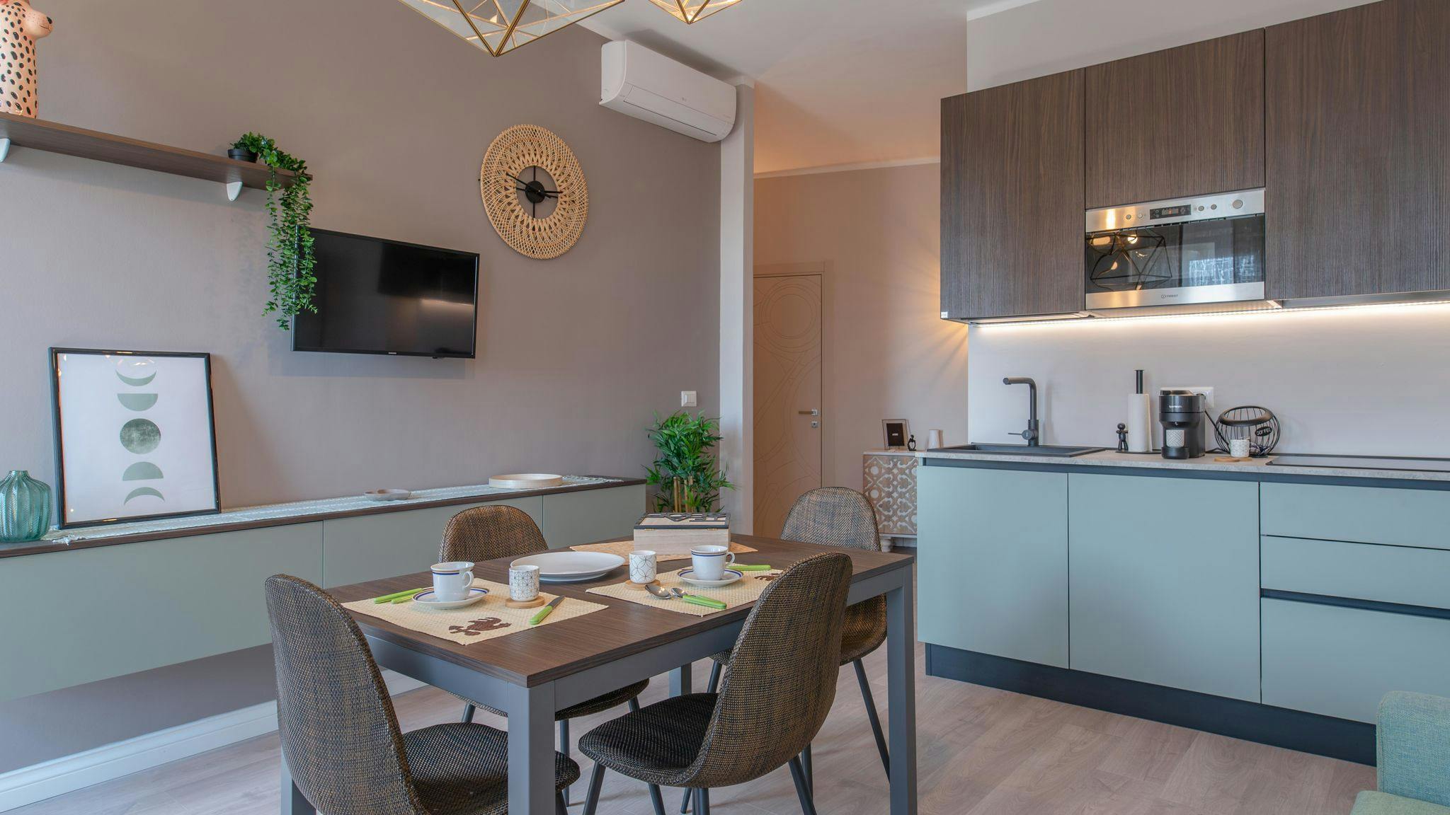 Apartment for rent for €1 per month in Turin, Via Canelli