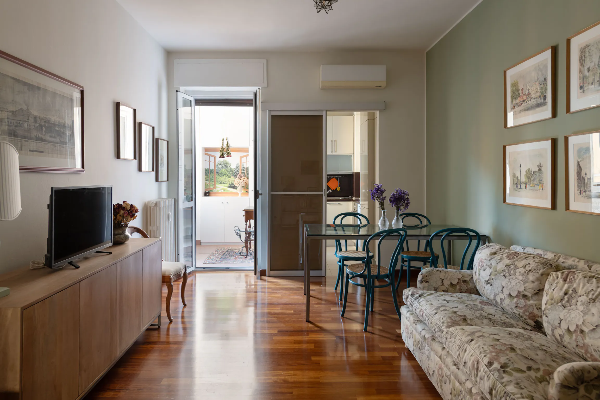 1-Bedroom Apartment in Via Roncaglia, Milan (1694462) ROOM 2