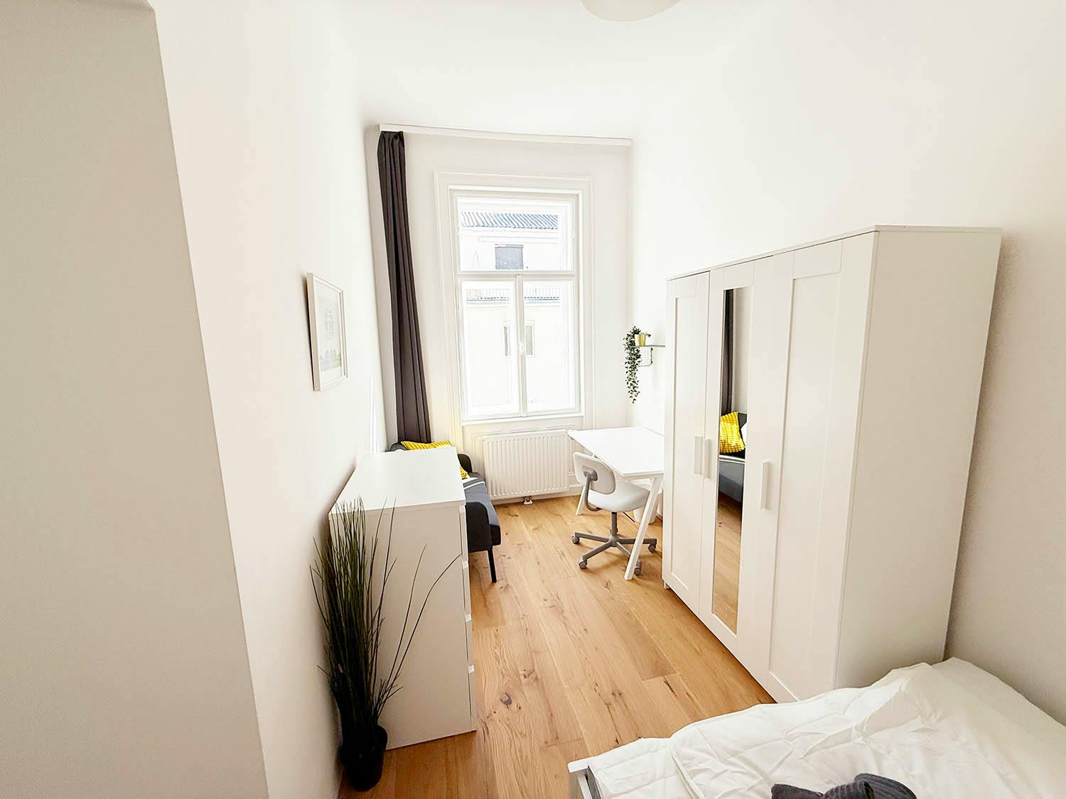 Tigergasse, Vienna preview