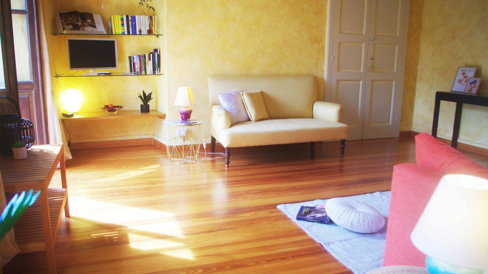 Apartment for rent for €1 per month in Viverone, Via Roma