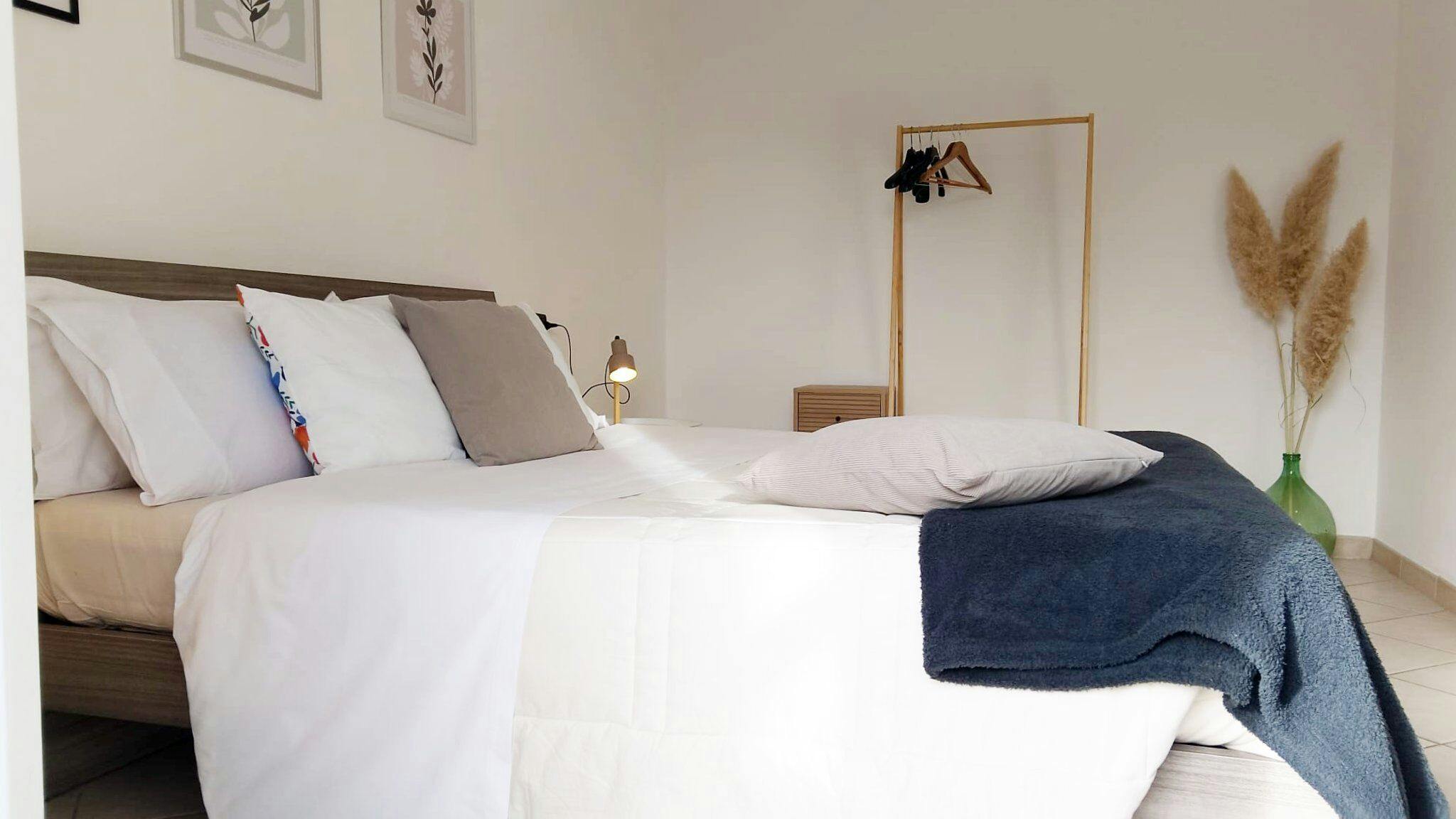 Apartment for rent for €1 per month in Biella, Via Federico Rosazza