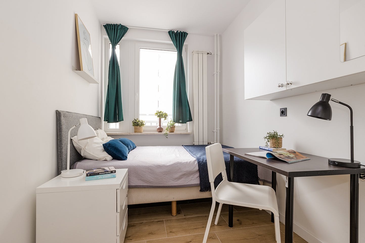 Private room for rent for PLN 2,000 per month in Warsaw, Jagiellońska