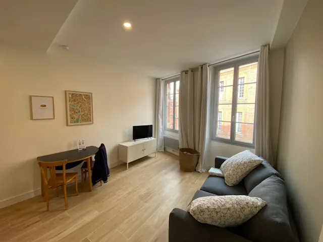 Apartment in Rue Léon Gambetta, Toulouse (1694594) room image 1