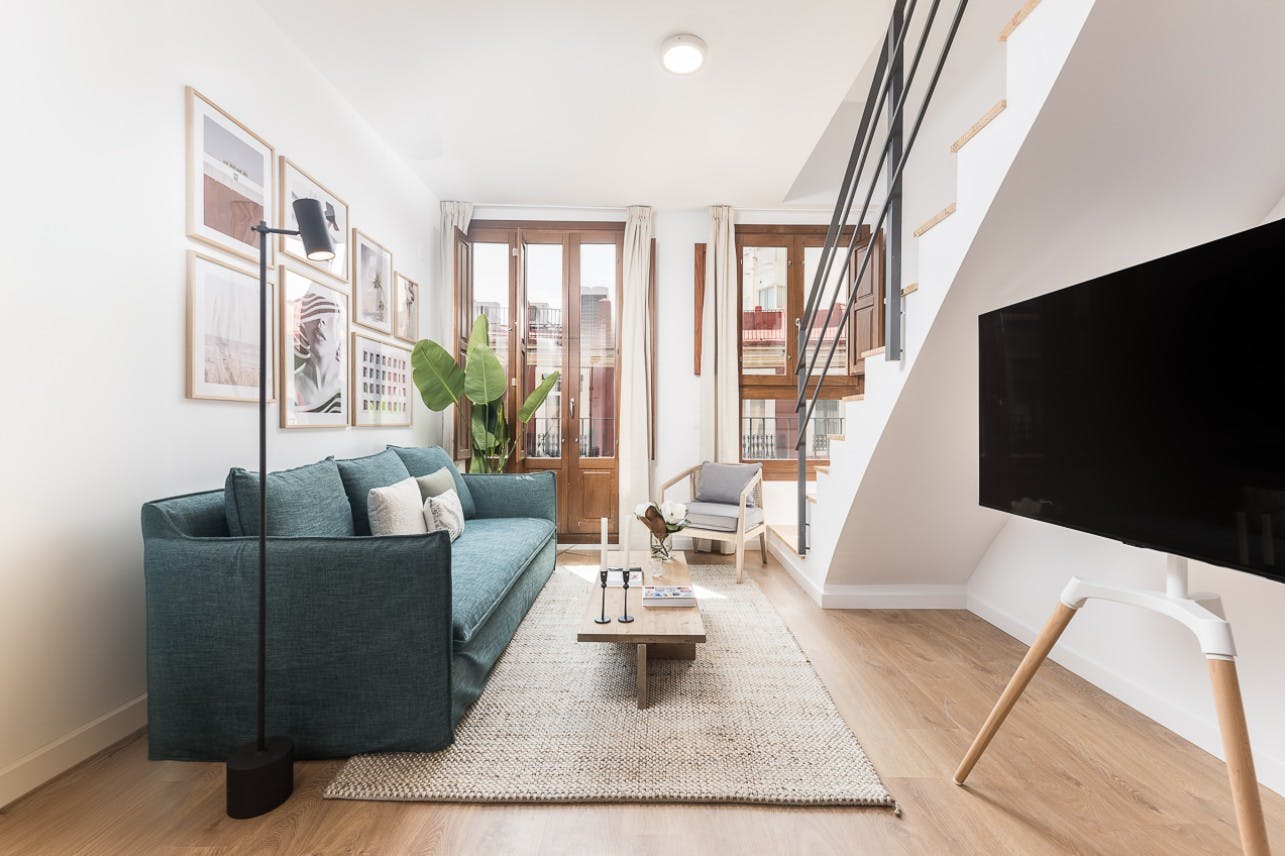 Carrer del Túria, Valencia preview