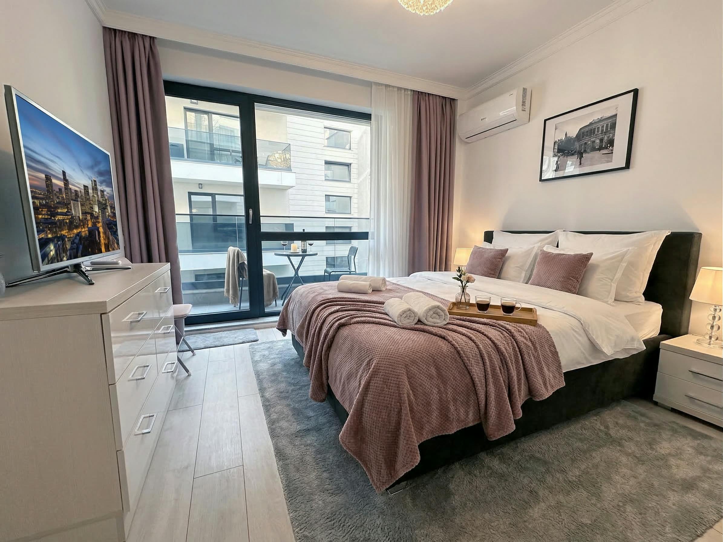 Lägenhet att hyra för 1 295 € i månaden i Bucuresti, Strada Gheorghieni