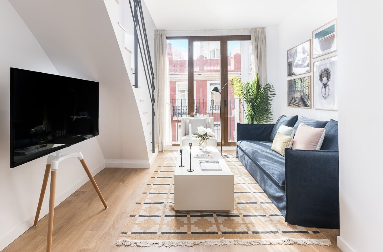 Carrer del Túria, Valencia preview