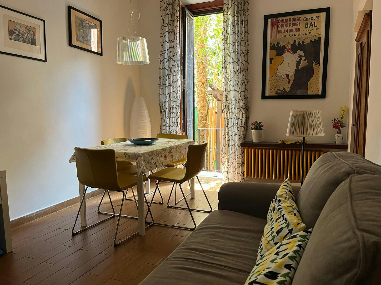 Viale di Trastevere, Rome preview