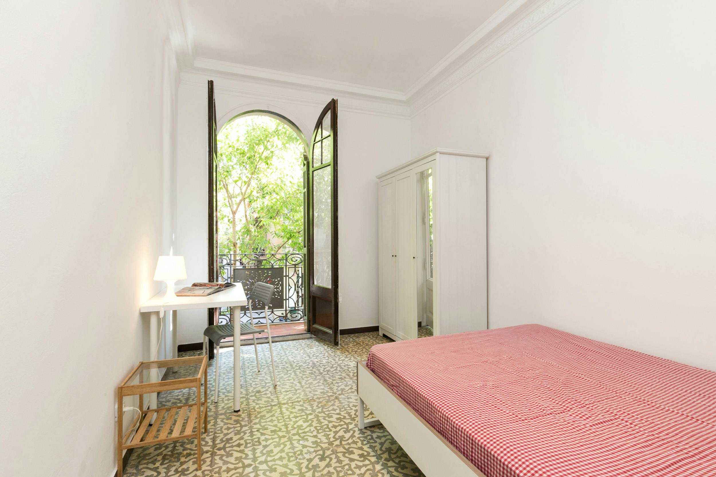 Carrer de Casanova, Barcelona preview