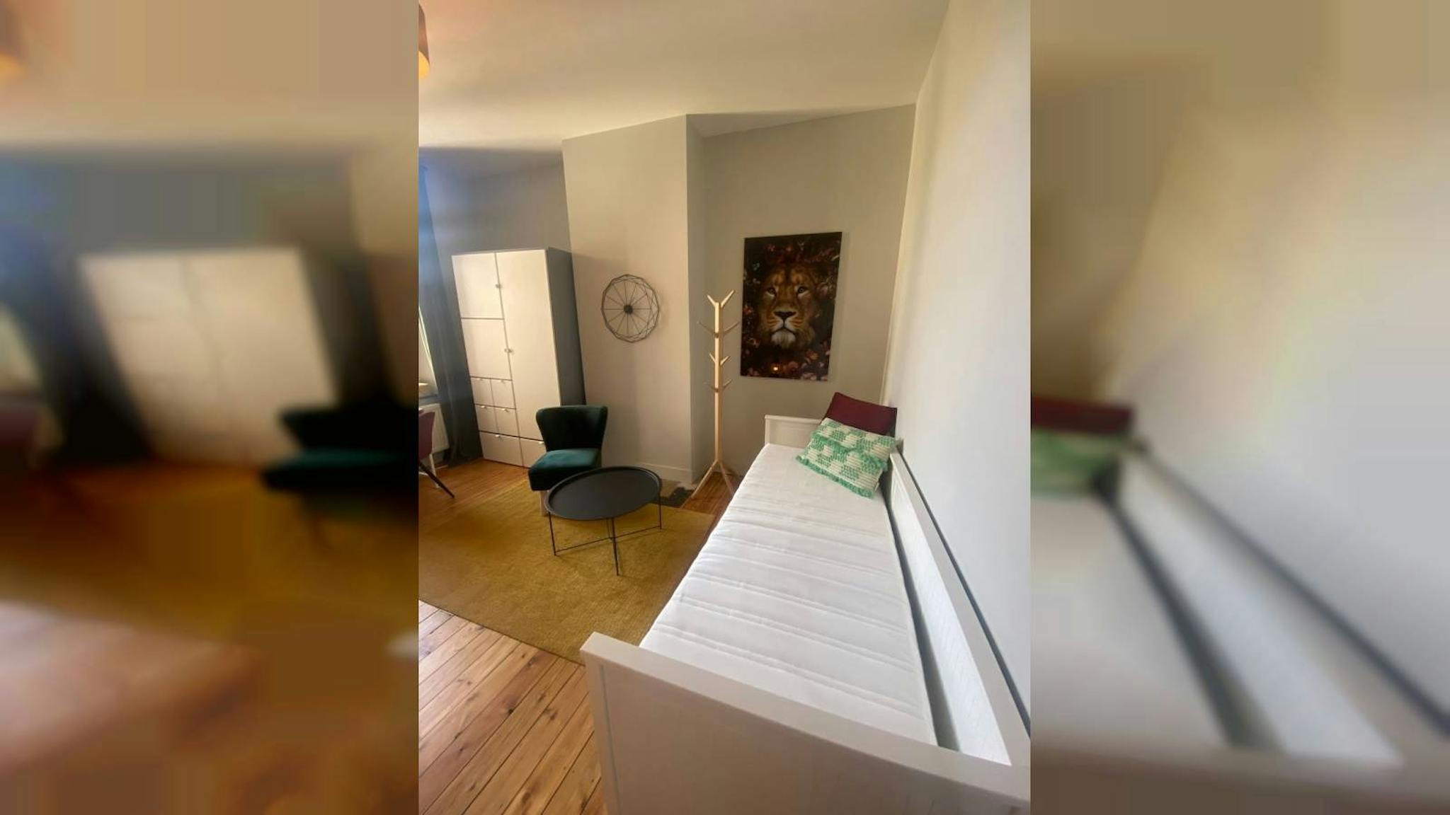 Rue Marconi, Forest preview