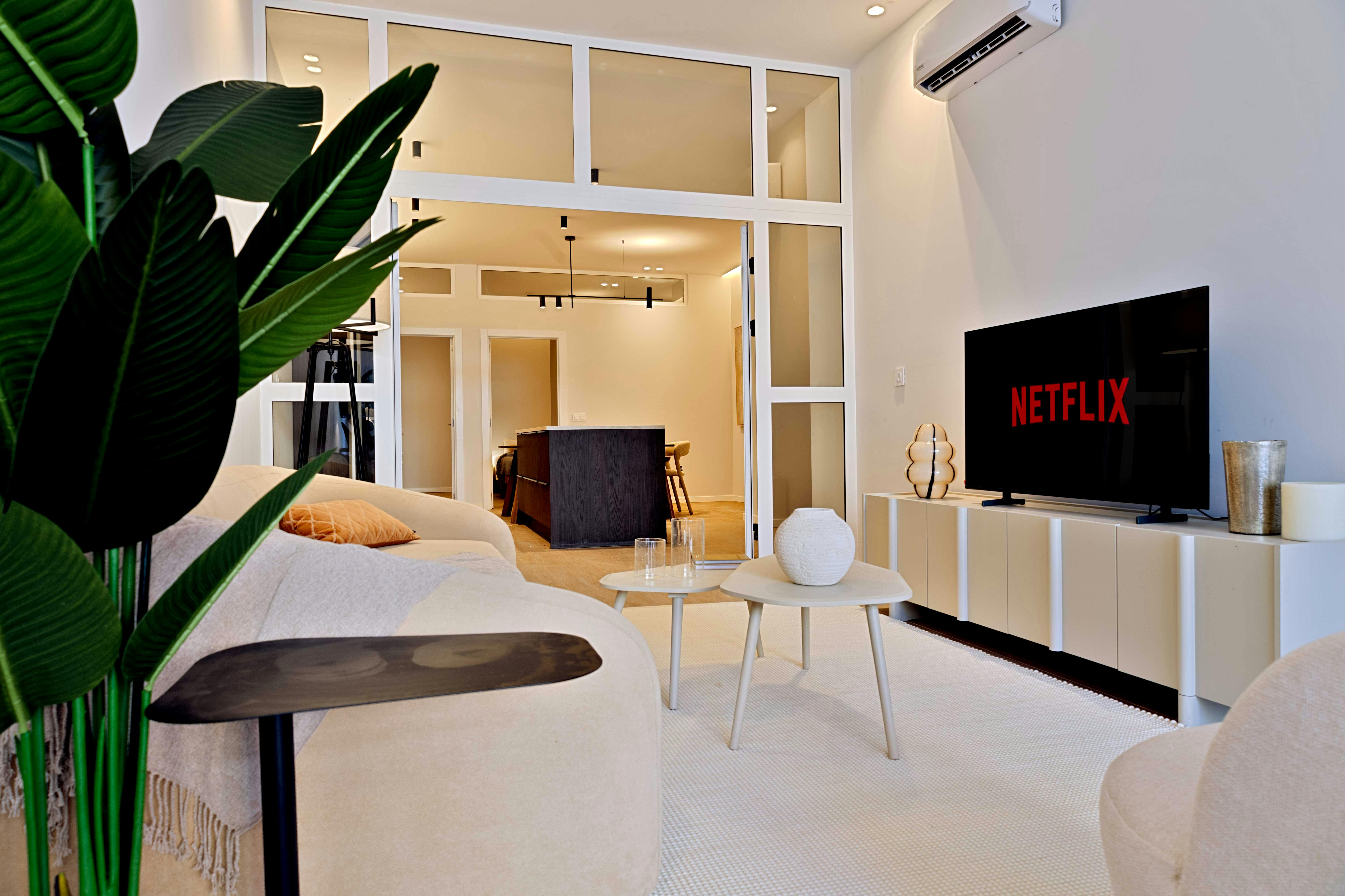 Appartement te huur voor € 2.150 per maand in Valencia, Carrer del Doctor Olóriz