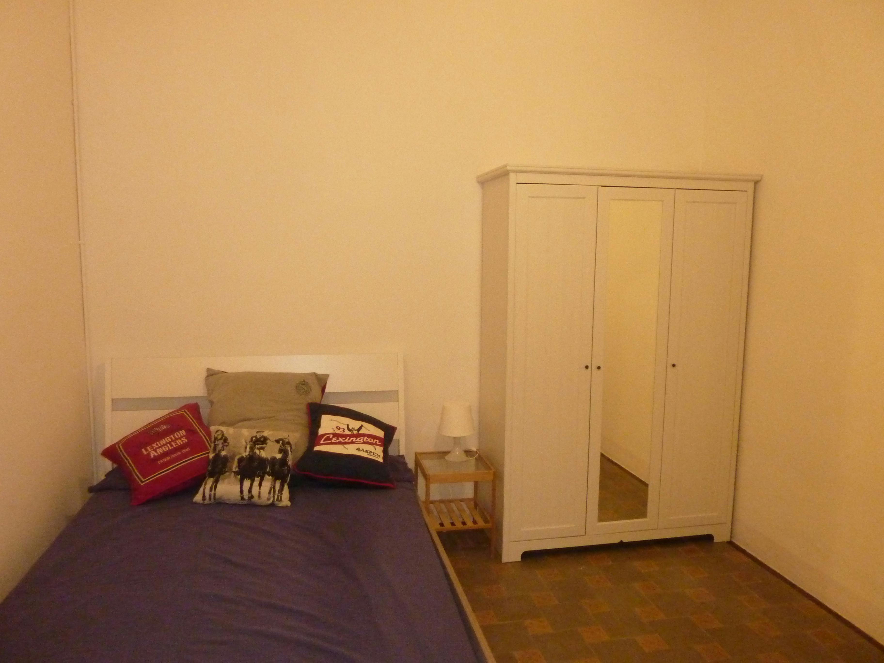 Single room Barcelona, 1 bed, 7m² — photo 1