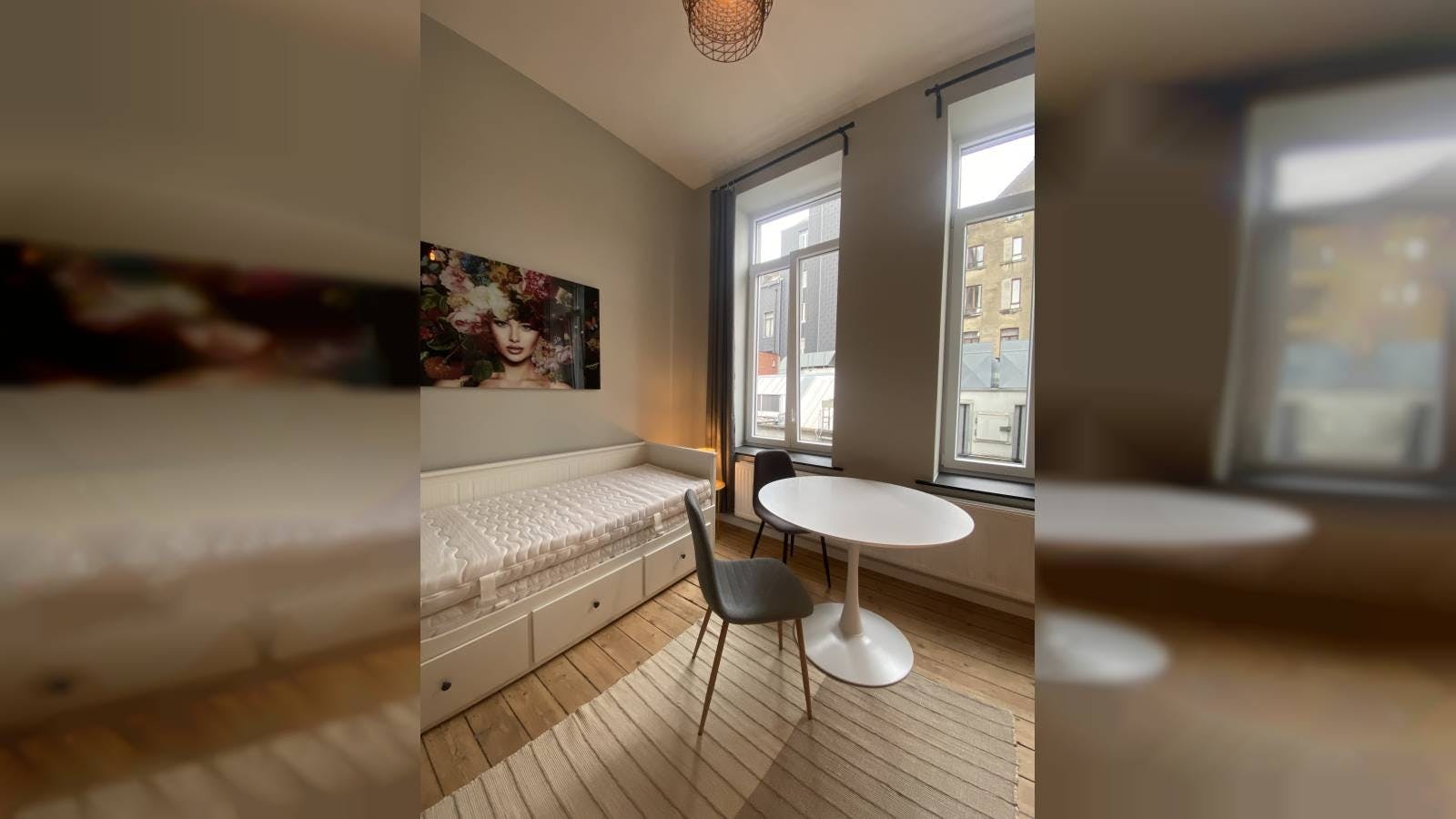 preview gallery tile