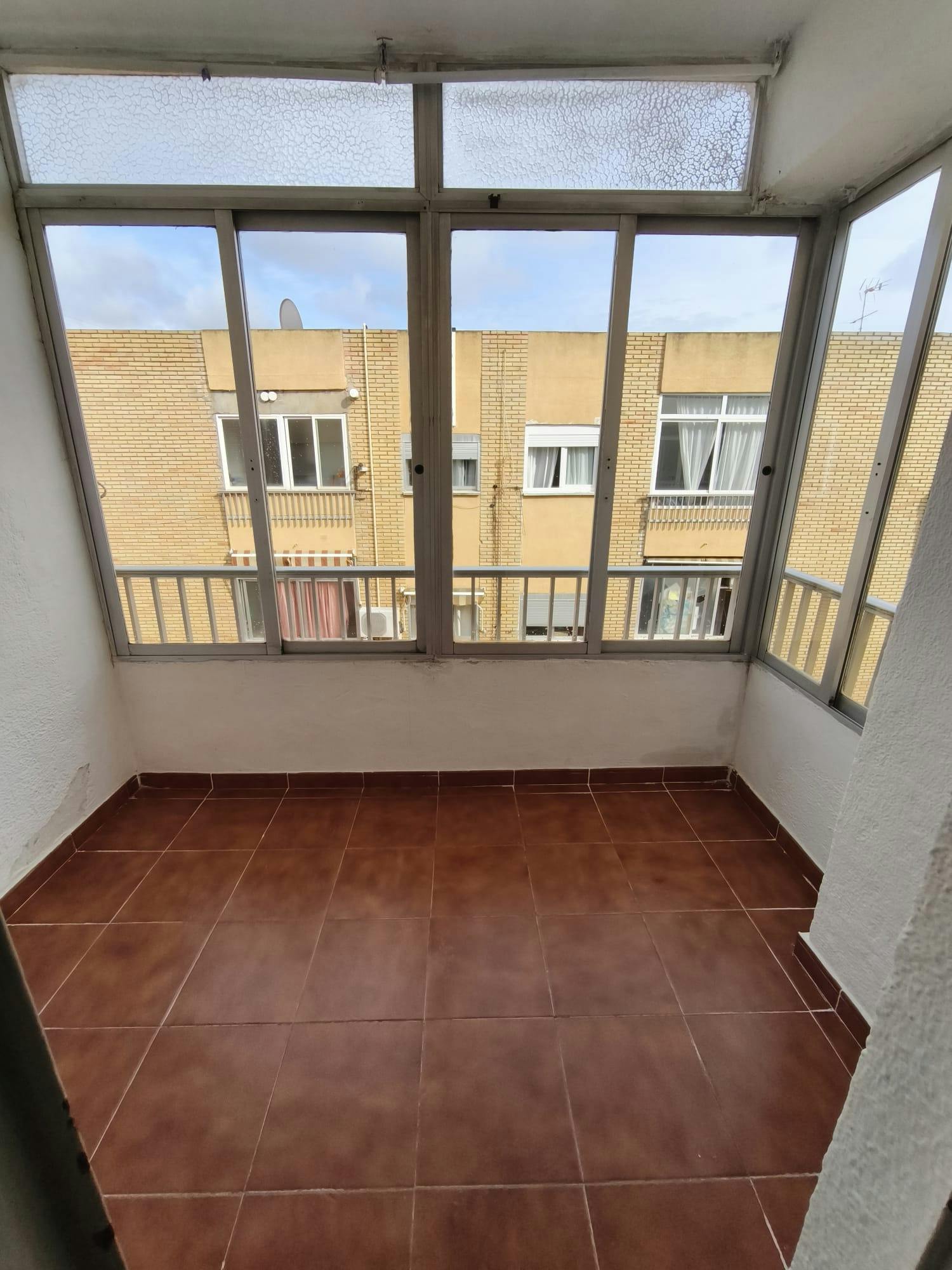 Single room Benetússer, 1 bed, 15m² — photo 3