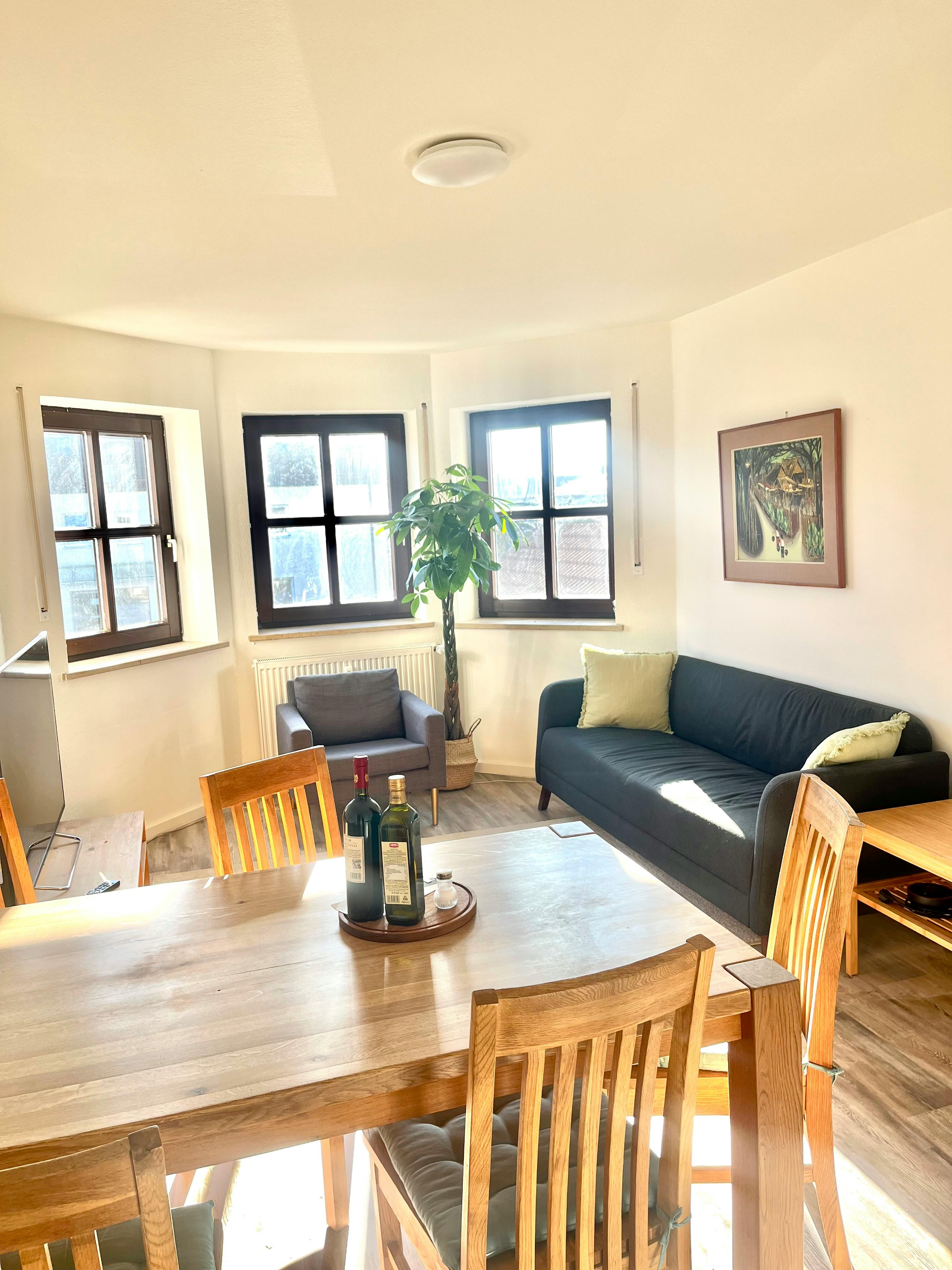 Квартира сдается в аренду за 2 800 € в месяц в Neufahrn bei Freising, Thomastraße