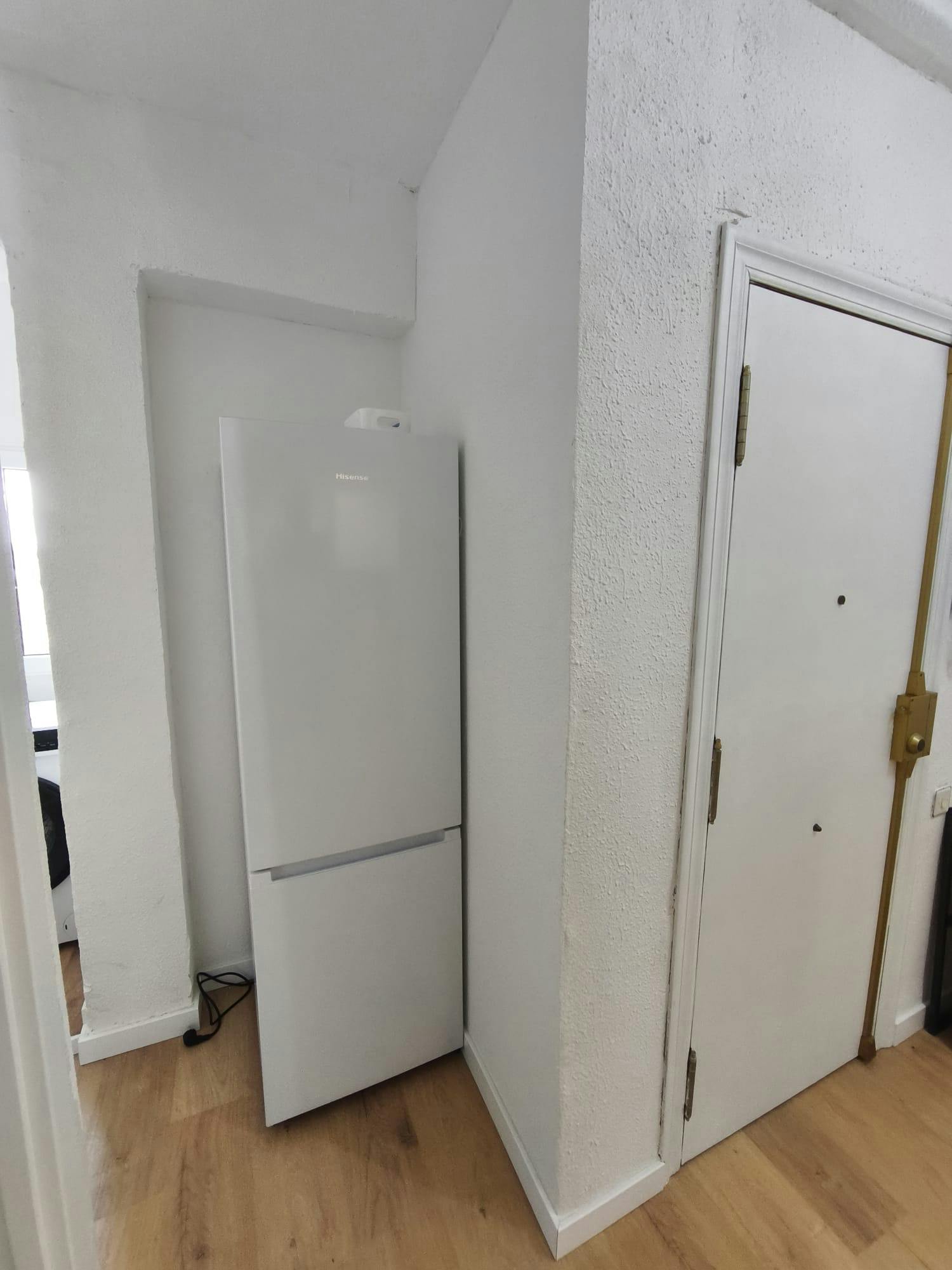 Single room Benetússer, 1 bed, 12m² — photo 10