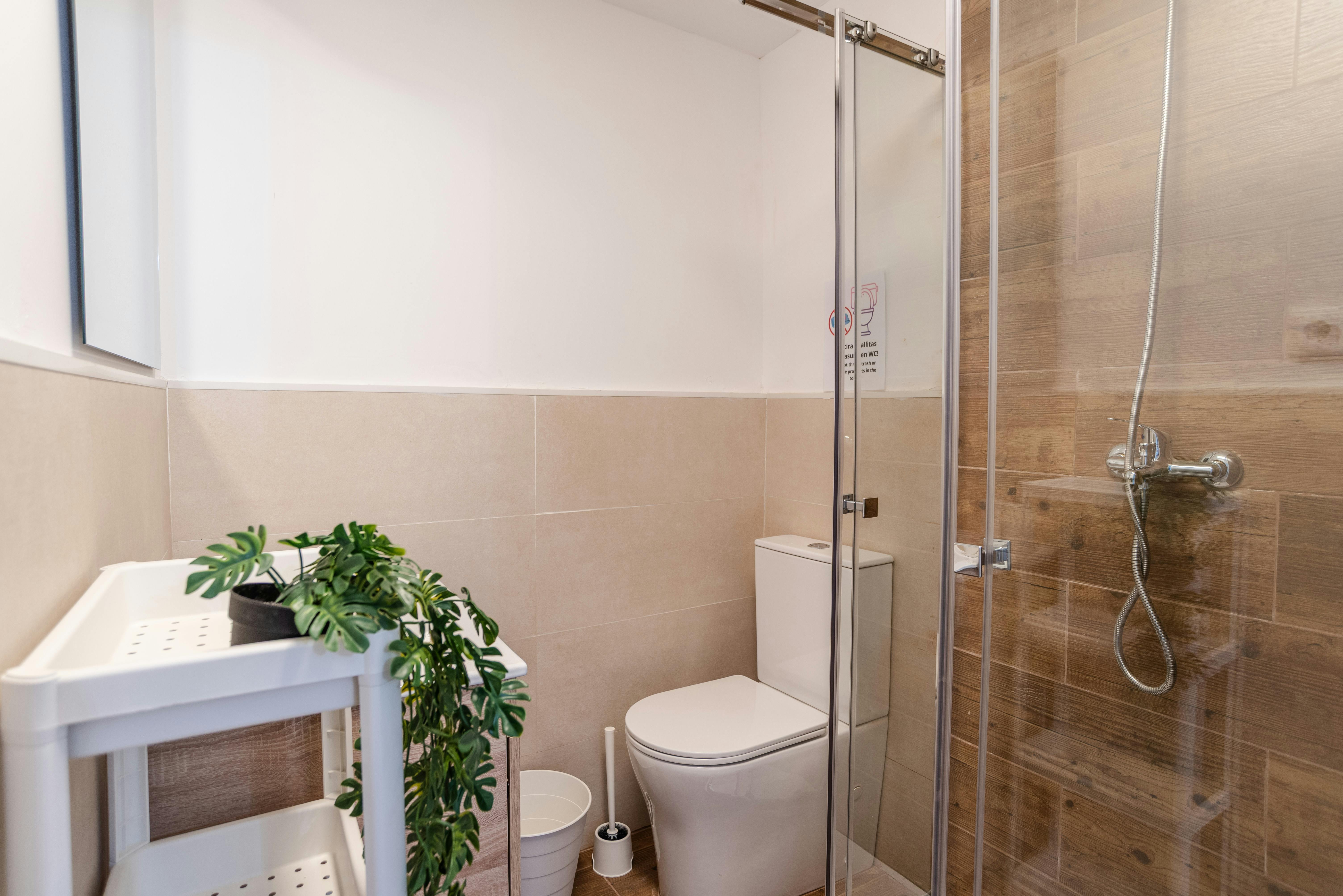 Single room Benetússer, 1 bed, 12m² — photo 19