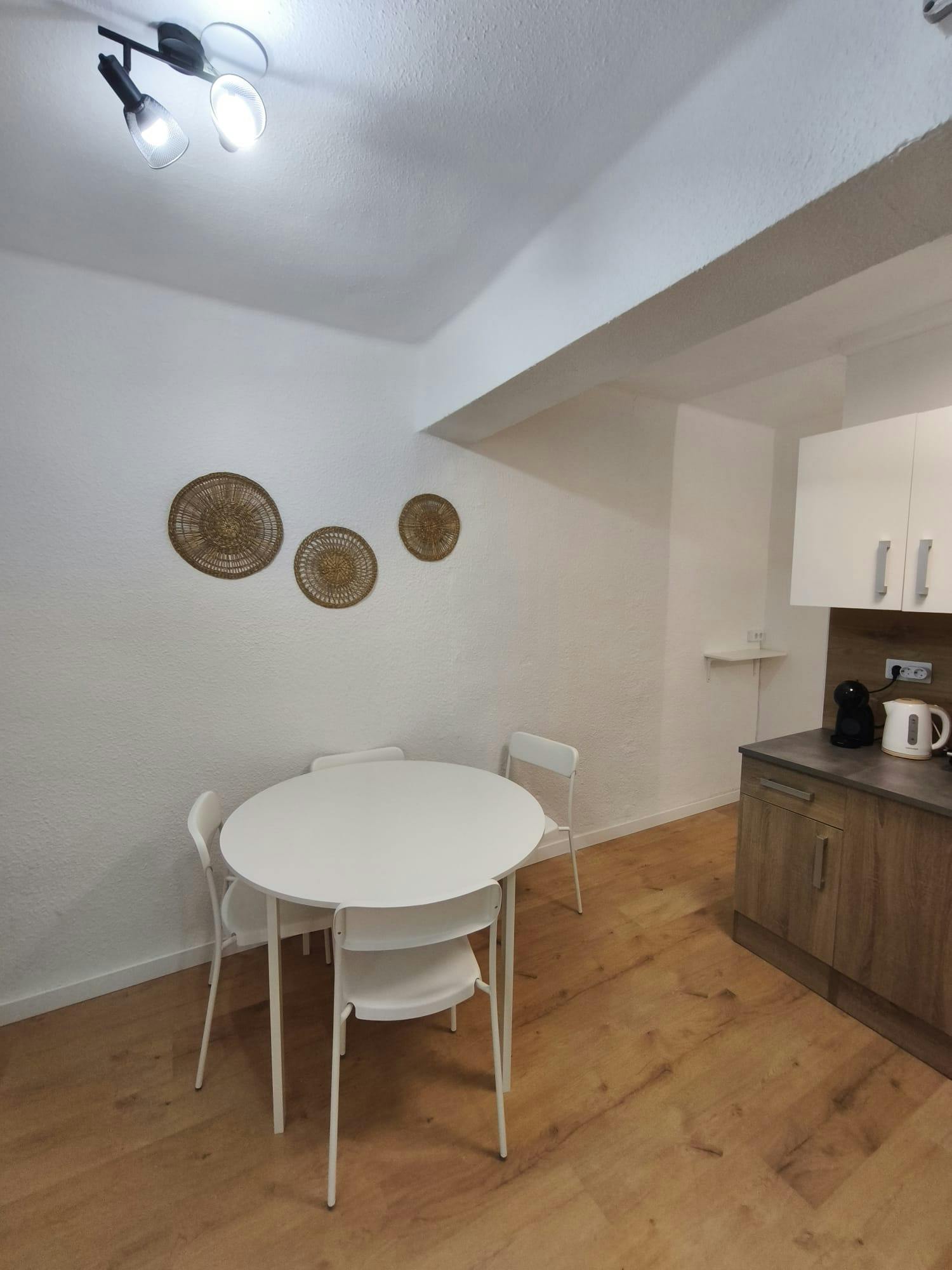 Single room Benetússer, 1 bed, 8m² — photo 5