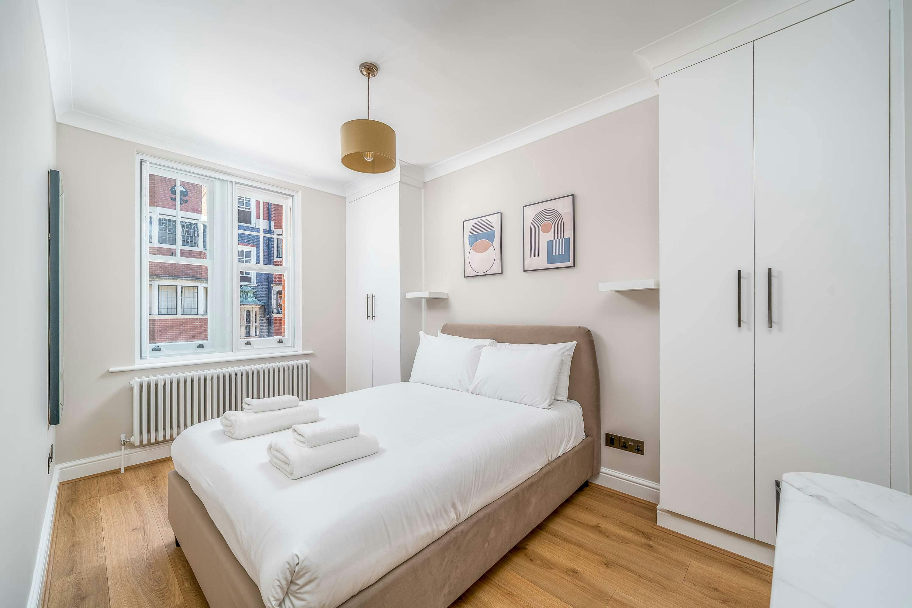 Apartment London, 1 bed — photo 1