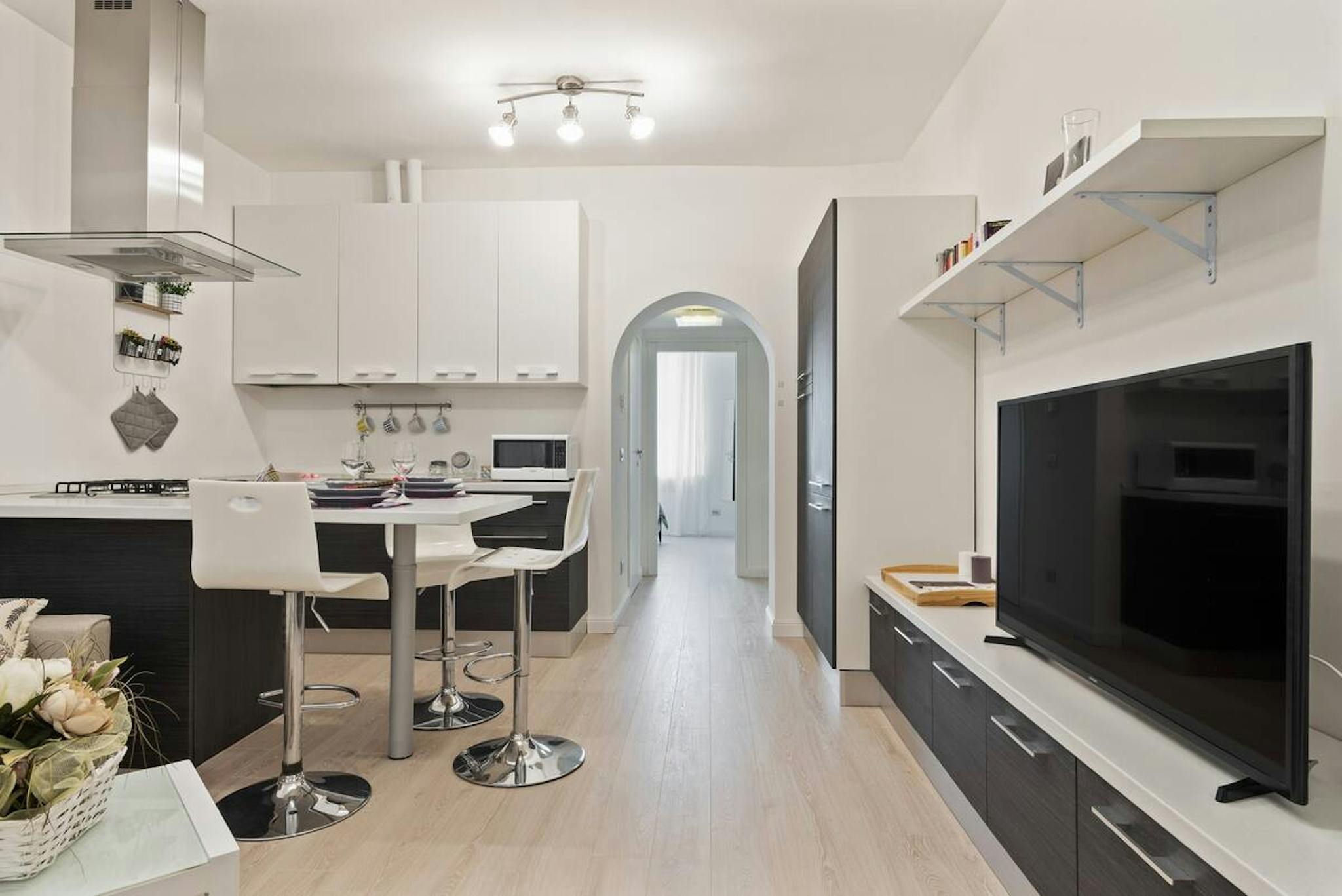 Corso Ventidue Marzo, Milan preview