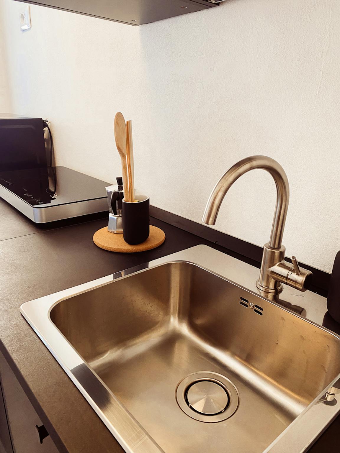 Viale Molise, Milan preview