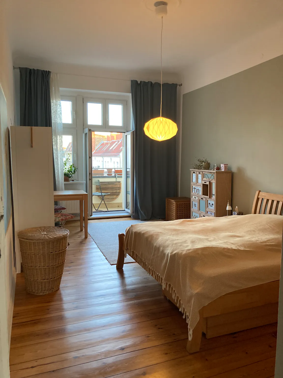 Friedrich-Franz-Straße, Berlin preview