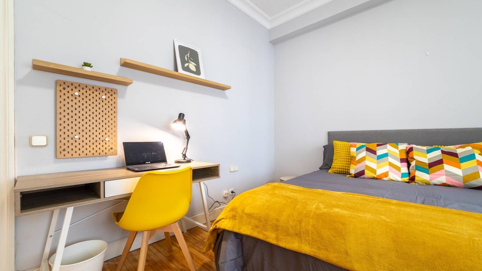 Paseo de la Castellana, Madrid preview