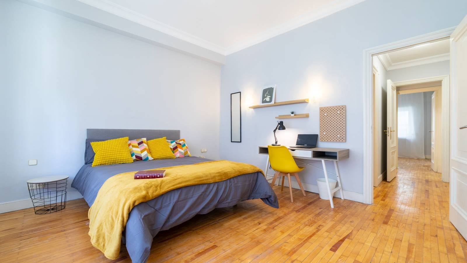 Paseo de la Castellana, Madrid preview