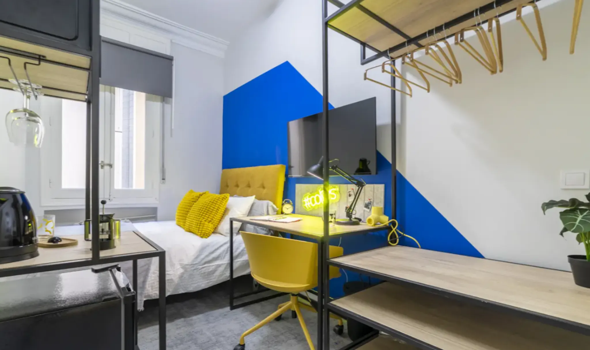 Calle de Santa Cruz de Marcenado, Madrid preview