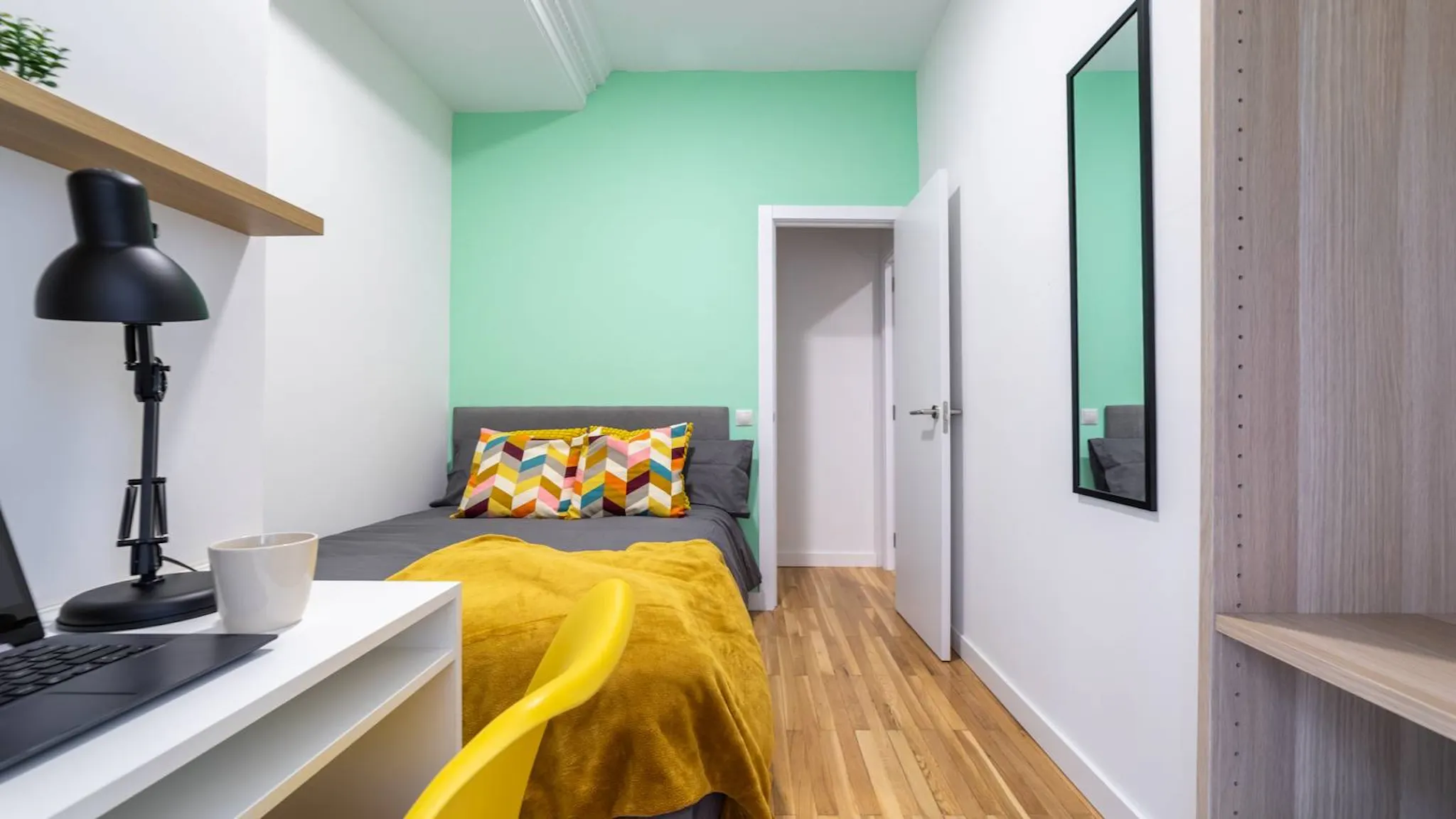 Paseo de la Castellana, Madrid preview