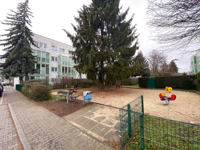 Apartment for rent for €1,695 per month in Berlin, Parksiedlung Spruch