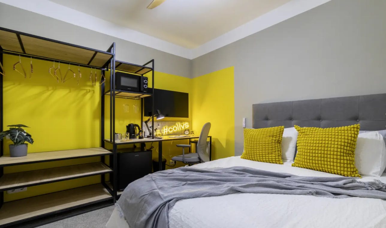 Calle de Orense, Madrid preview