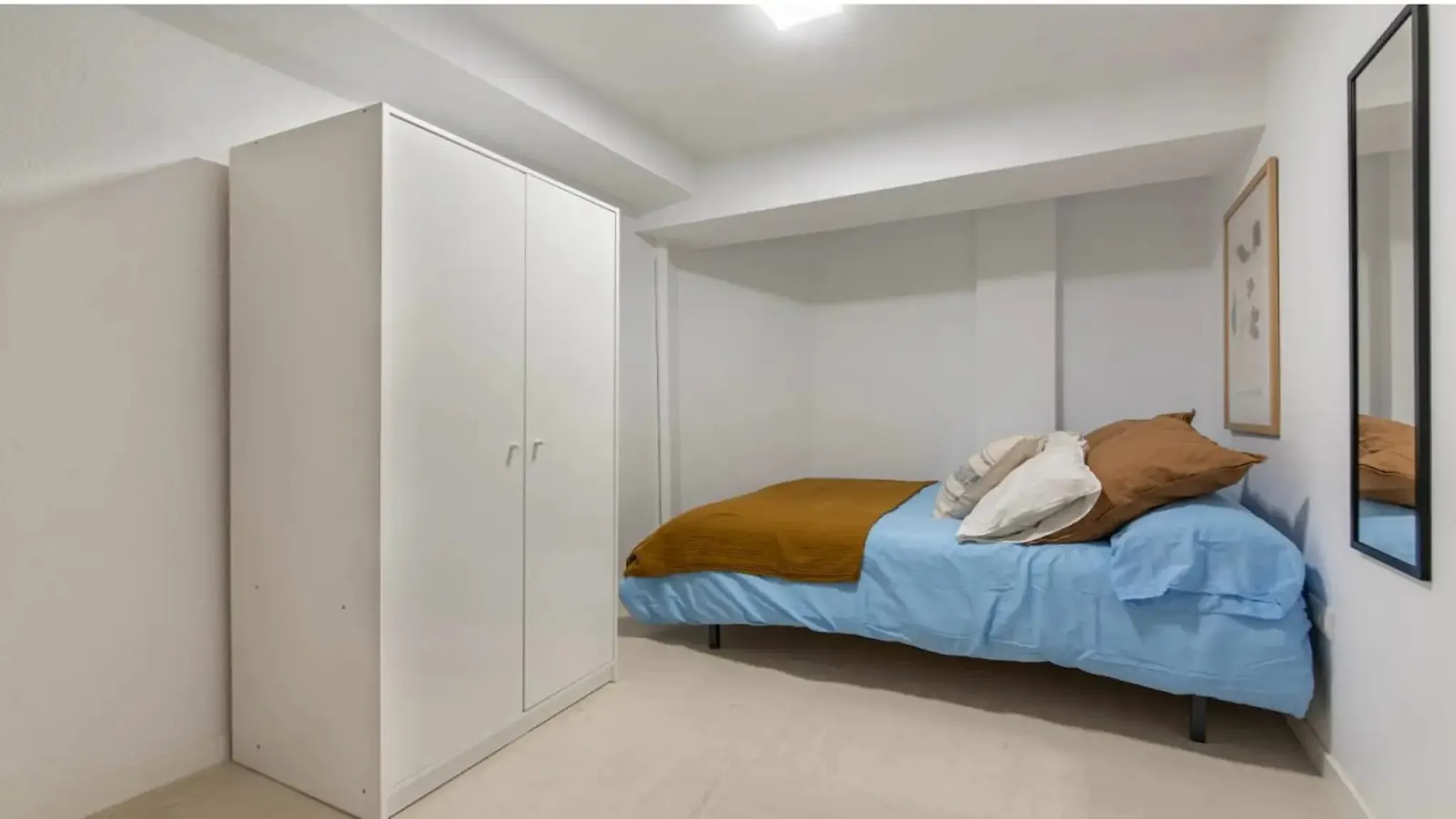 Calle del Abedul, Madrid preview