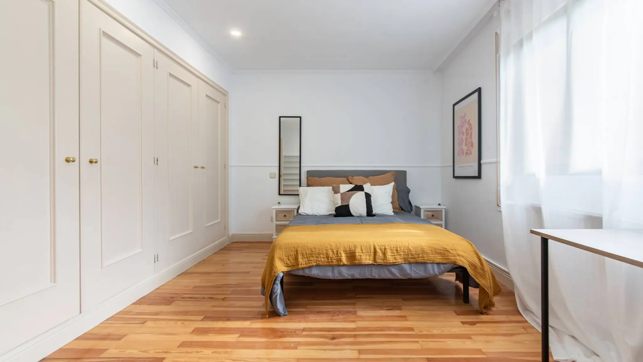 Calle del Abedul, Madrid preview