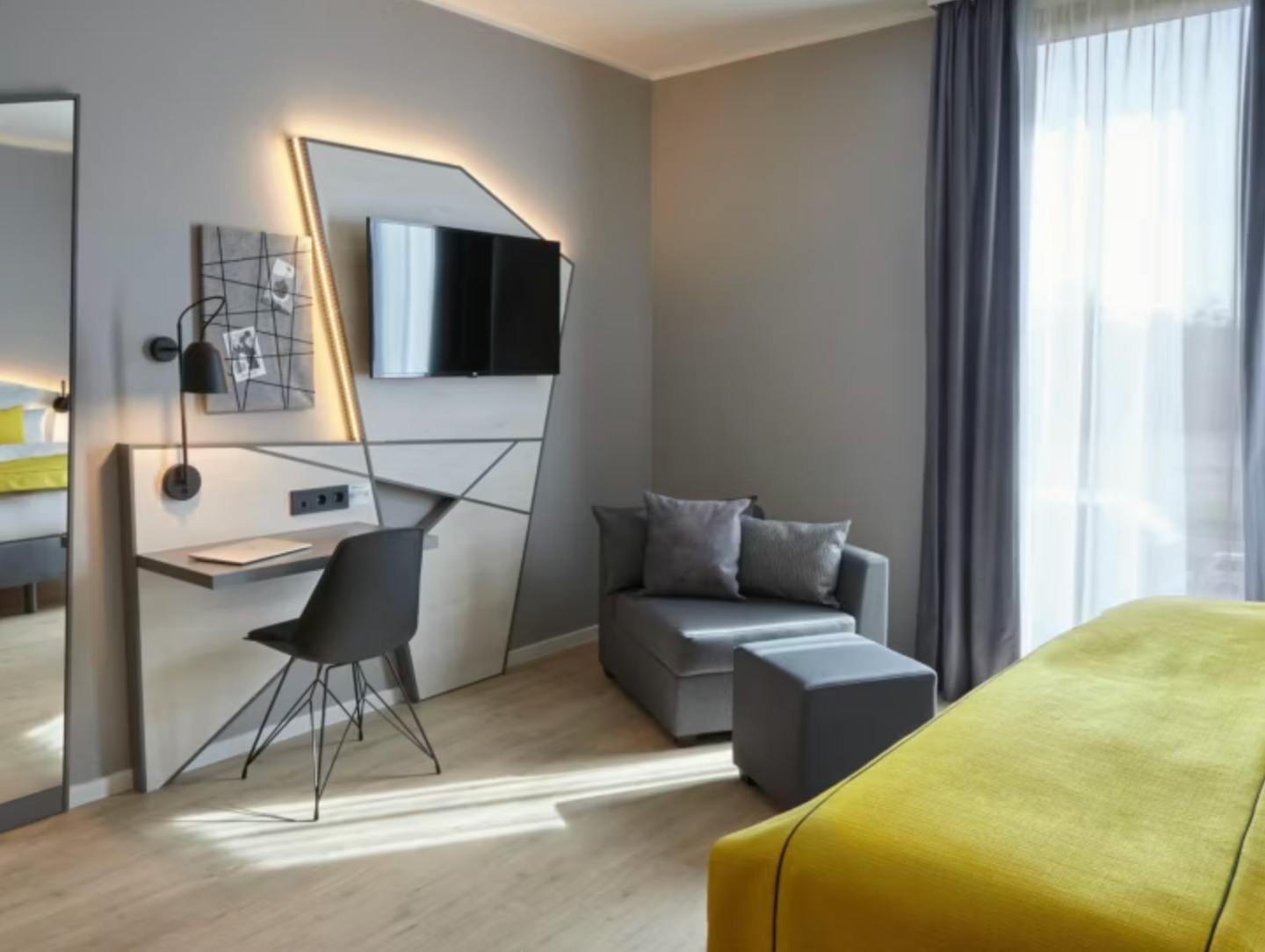 preview gallery tile