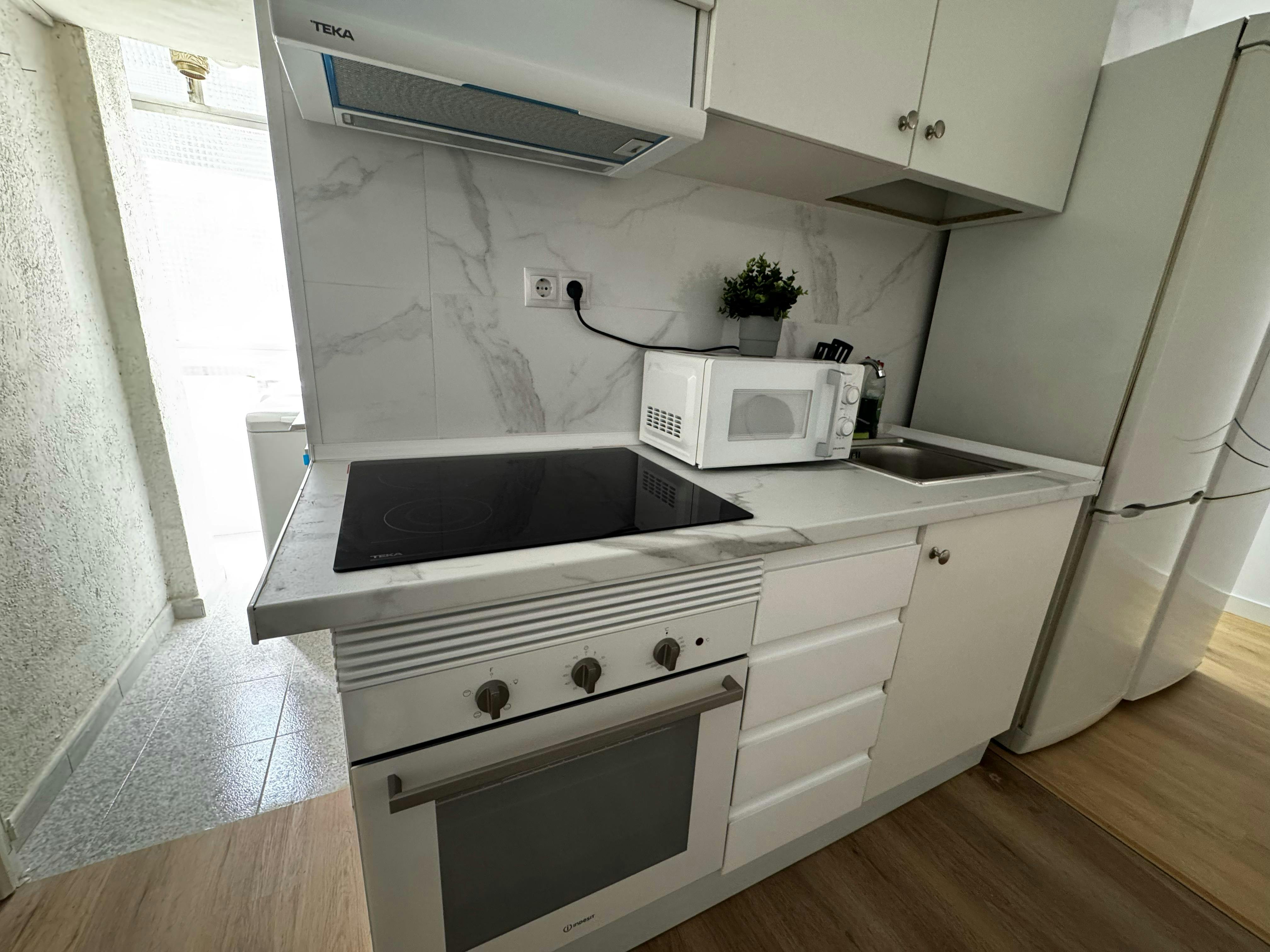 Double room Móstoles, 1 bed, 16m² — photo 9
