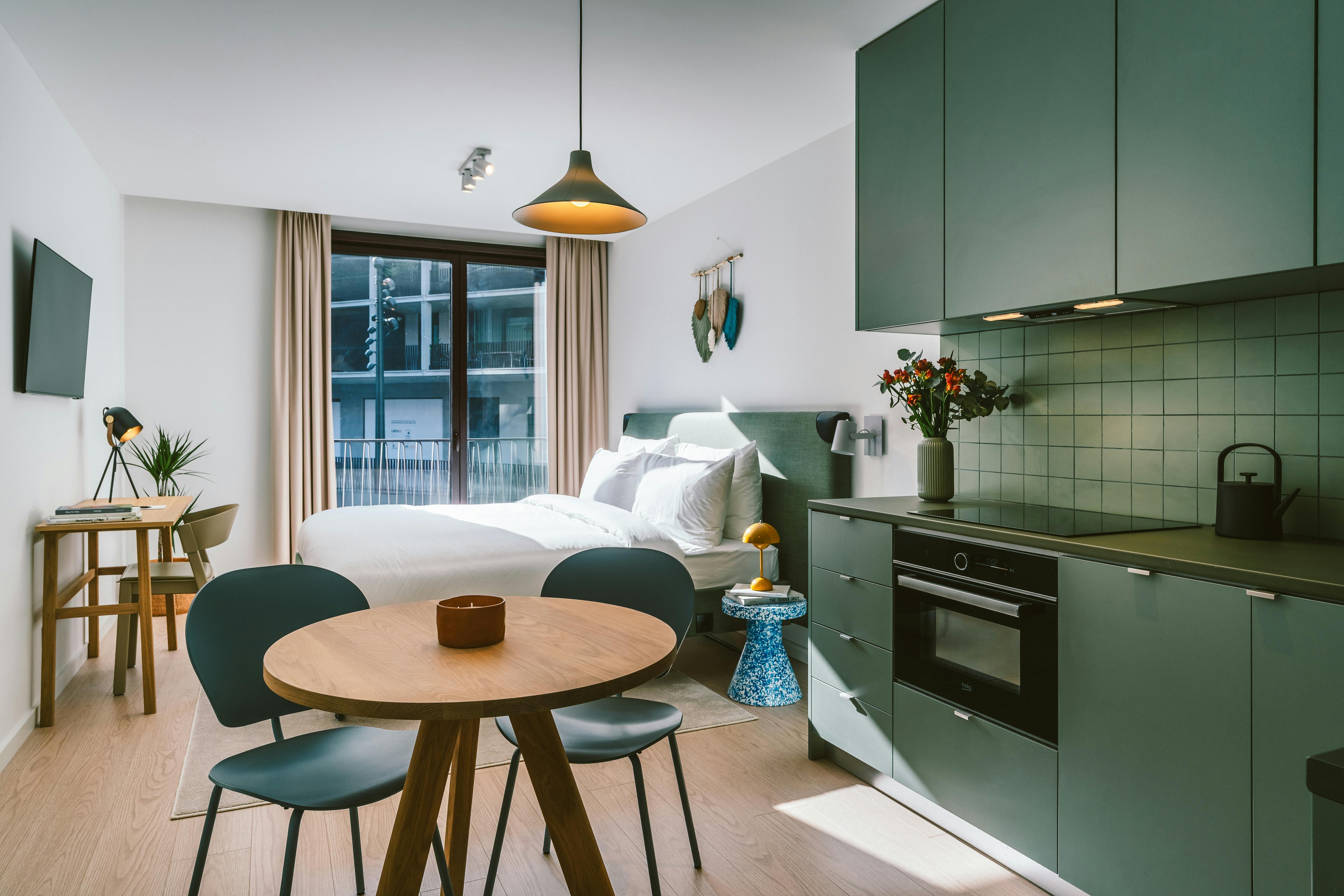 Студия сдается в аренду за 1 150 € в месяц в Porto, Rua de Sá da Bandeira