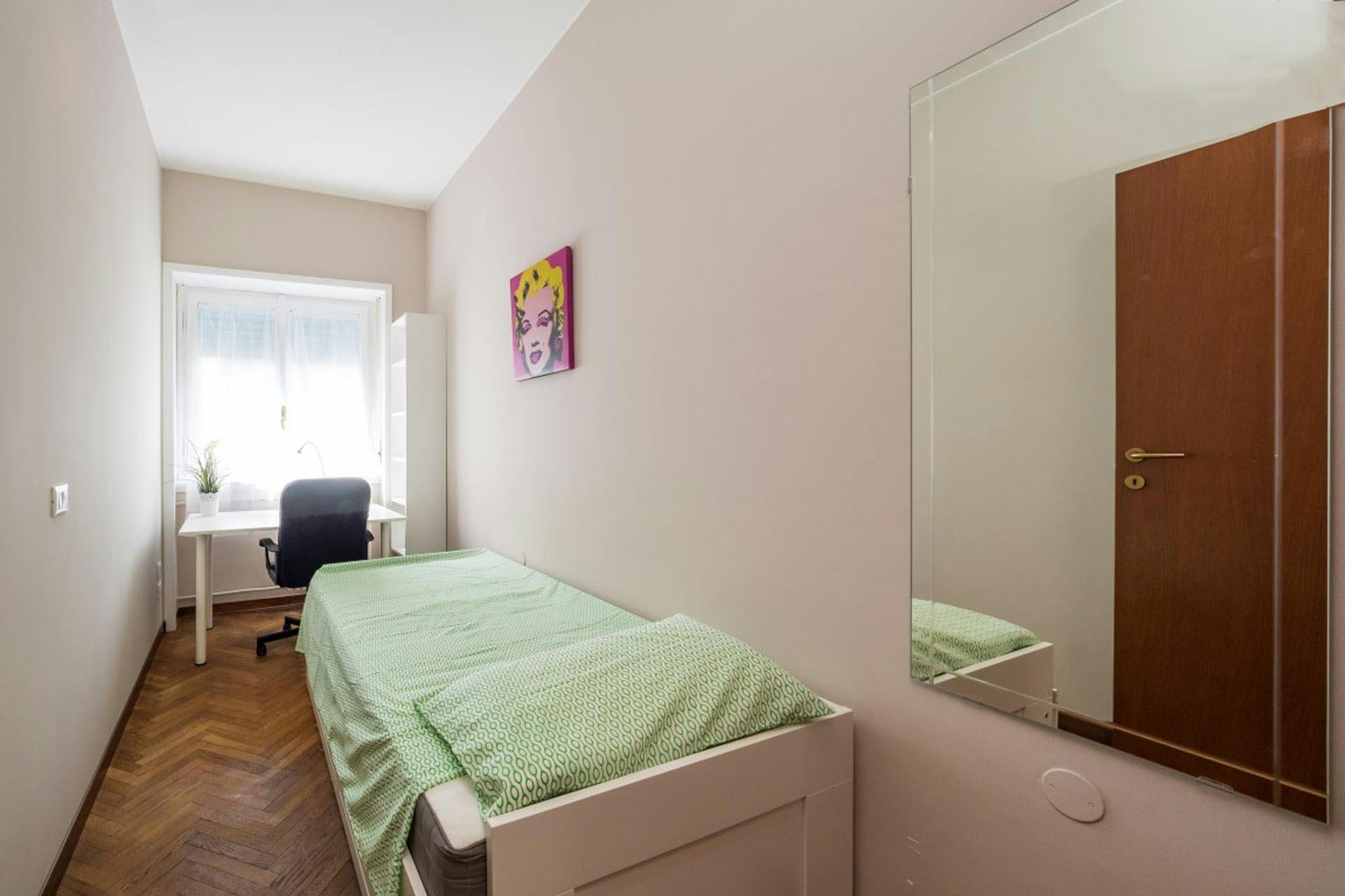 Via Giorgio Washington, Milan preview