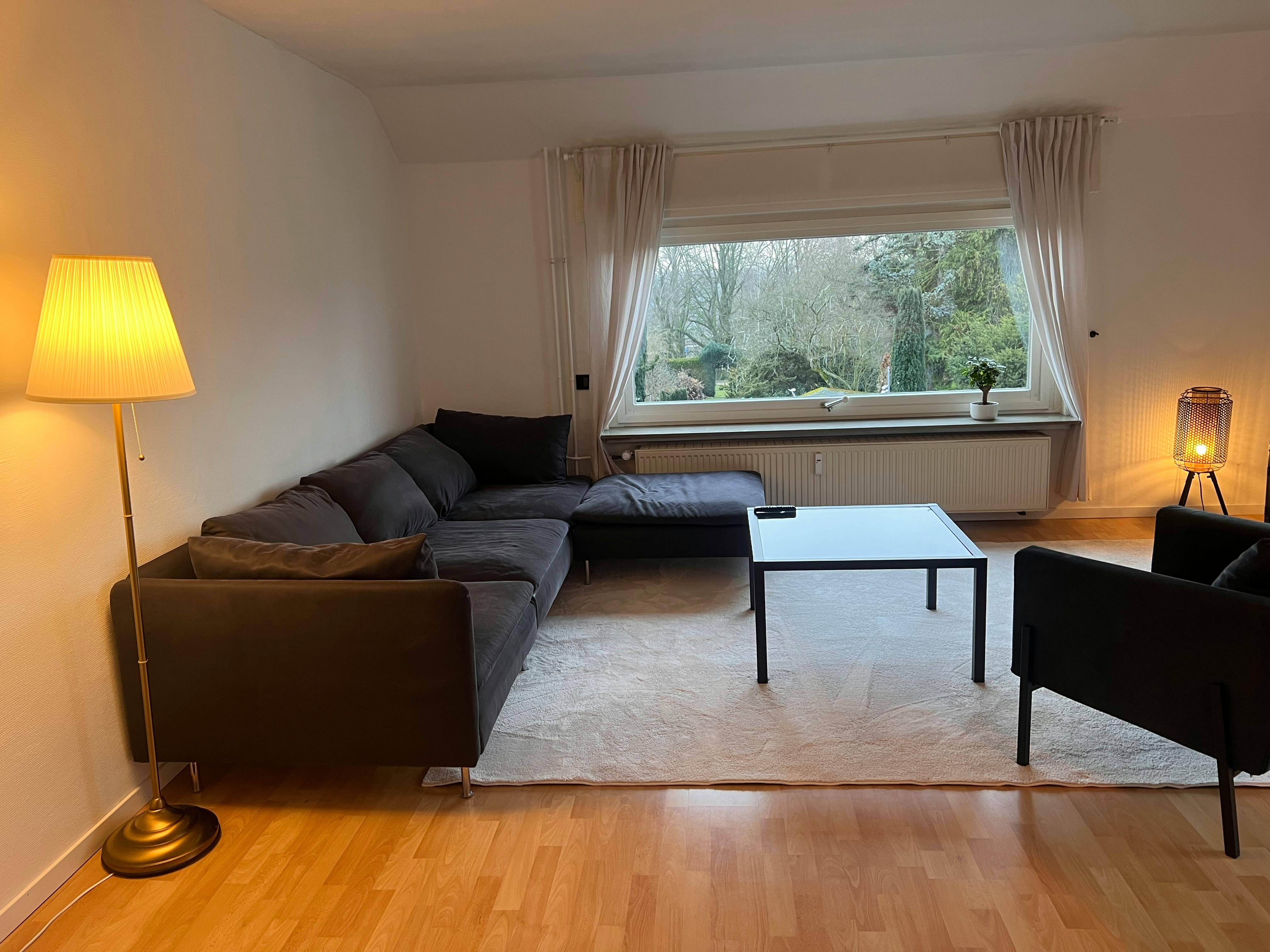 Appartement te huur voor € 2.000 per maand in Frankfurt am Main, Kurmainzer Straße