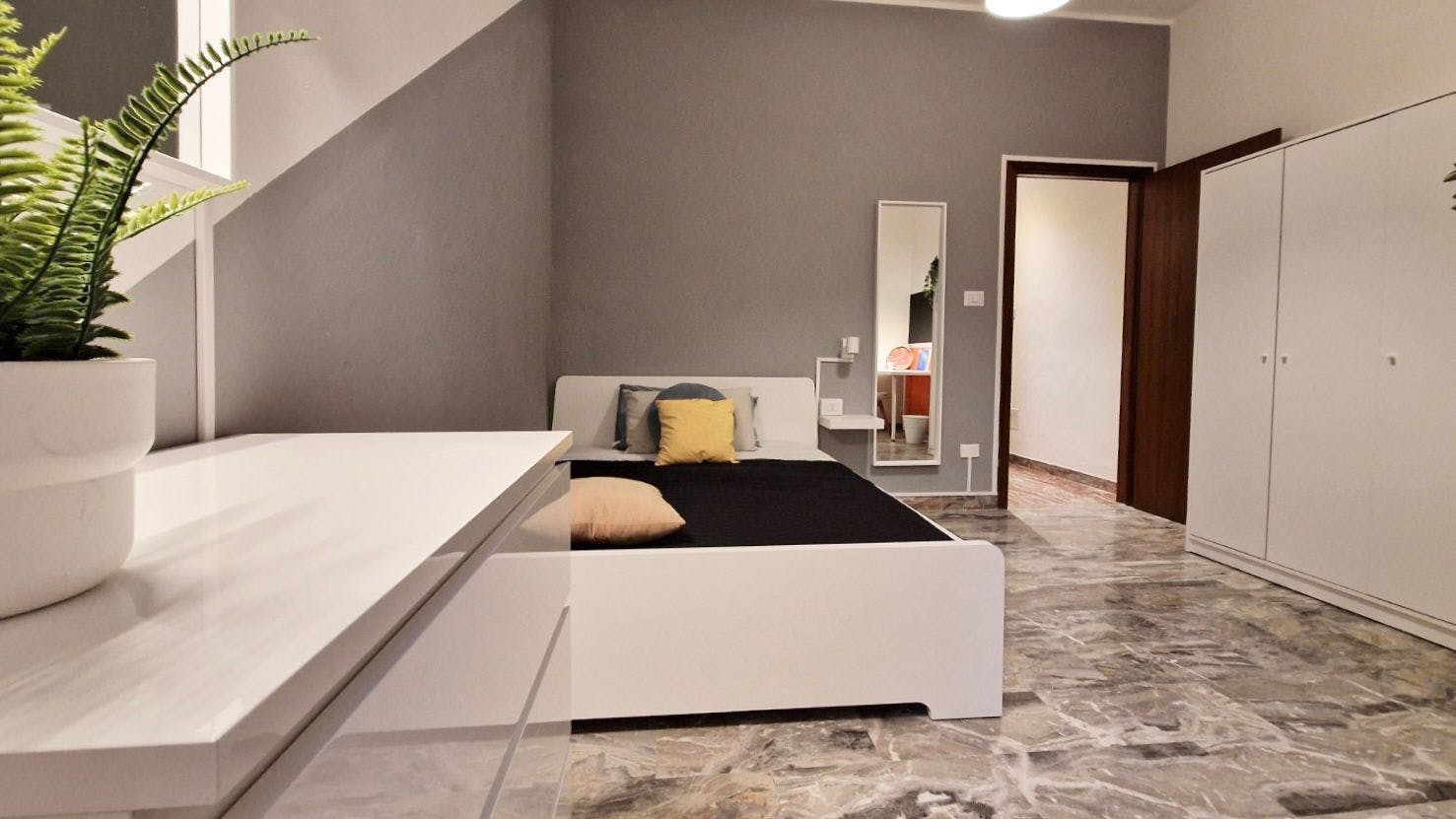 Via Ferrarese, Bologna preview