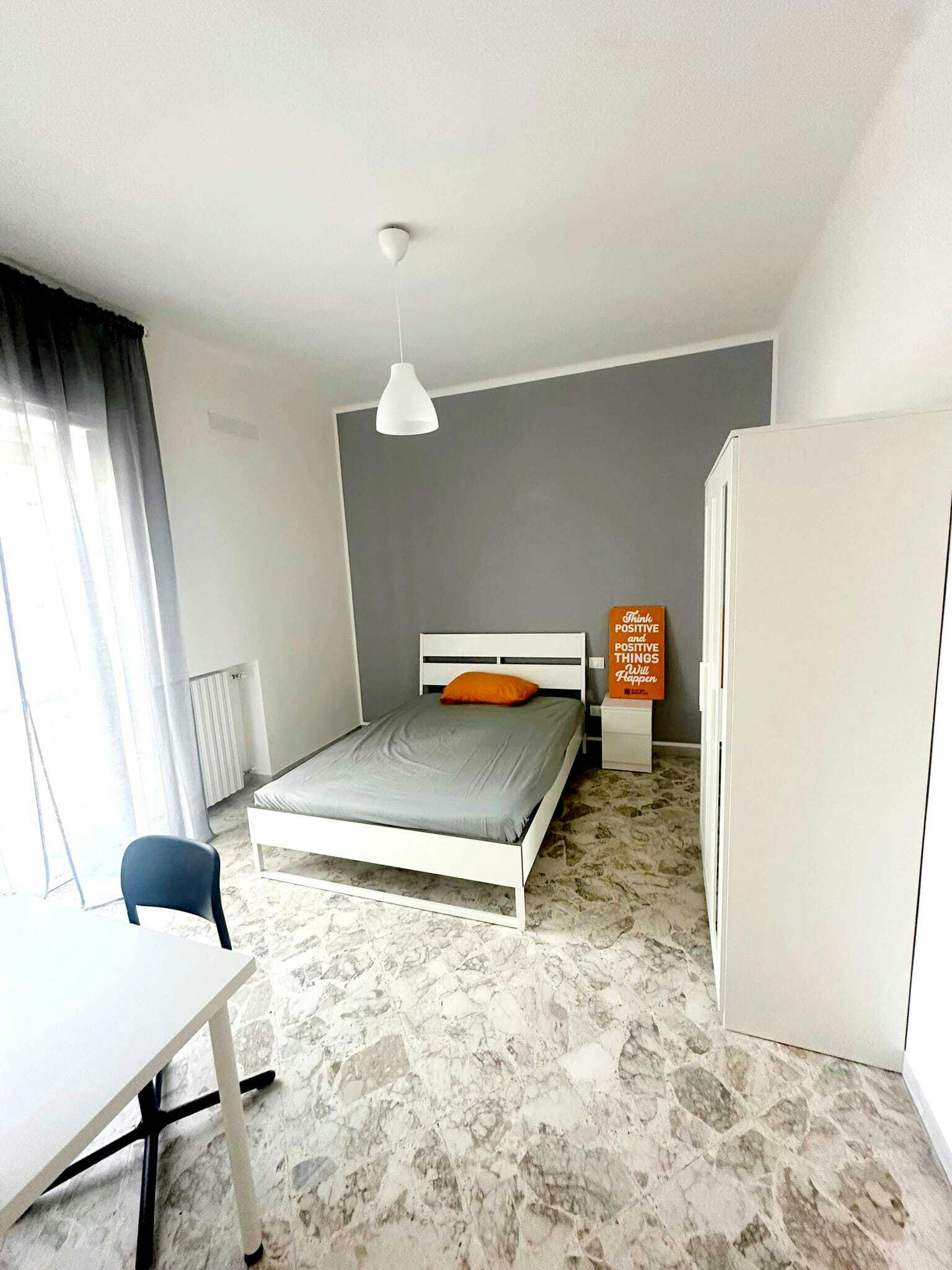 Habitación privada en alquiler por 485 € al mes en Bari, Via Giovanni Laterza