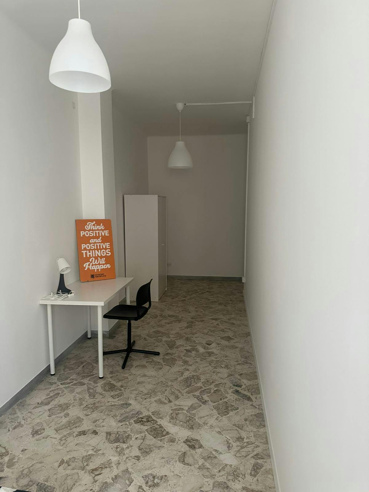 Cameră privată de închiriat pentru 490 EUR pe lună în Bari, Via Giovanni Laterza