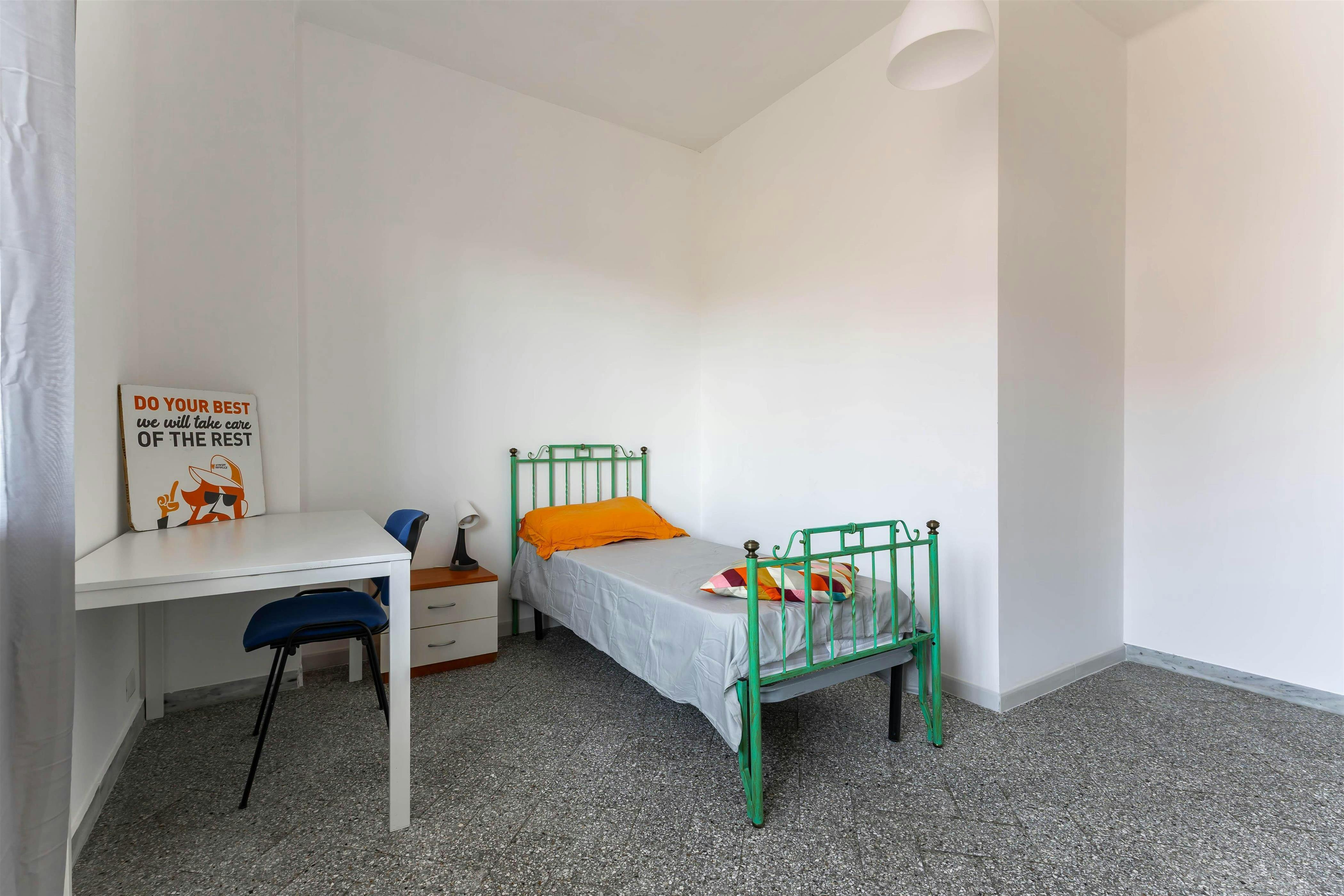Single room Bari, 1 bed, 14m² — photo 2