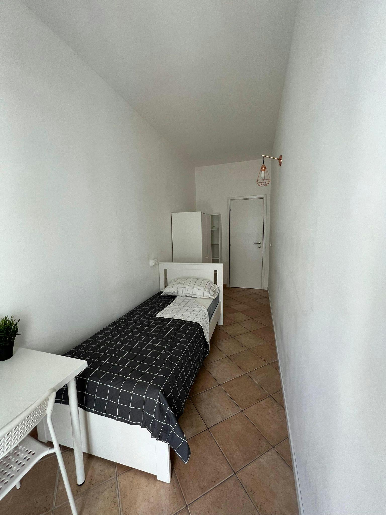 Habitación individual Bari, 1 habitación, 10m² — foto 2