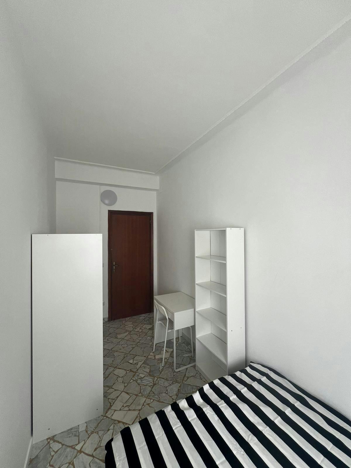 Habitación individual Bari, 1 habitación, 10m² — foto 2