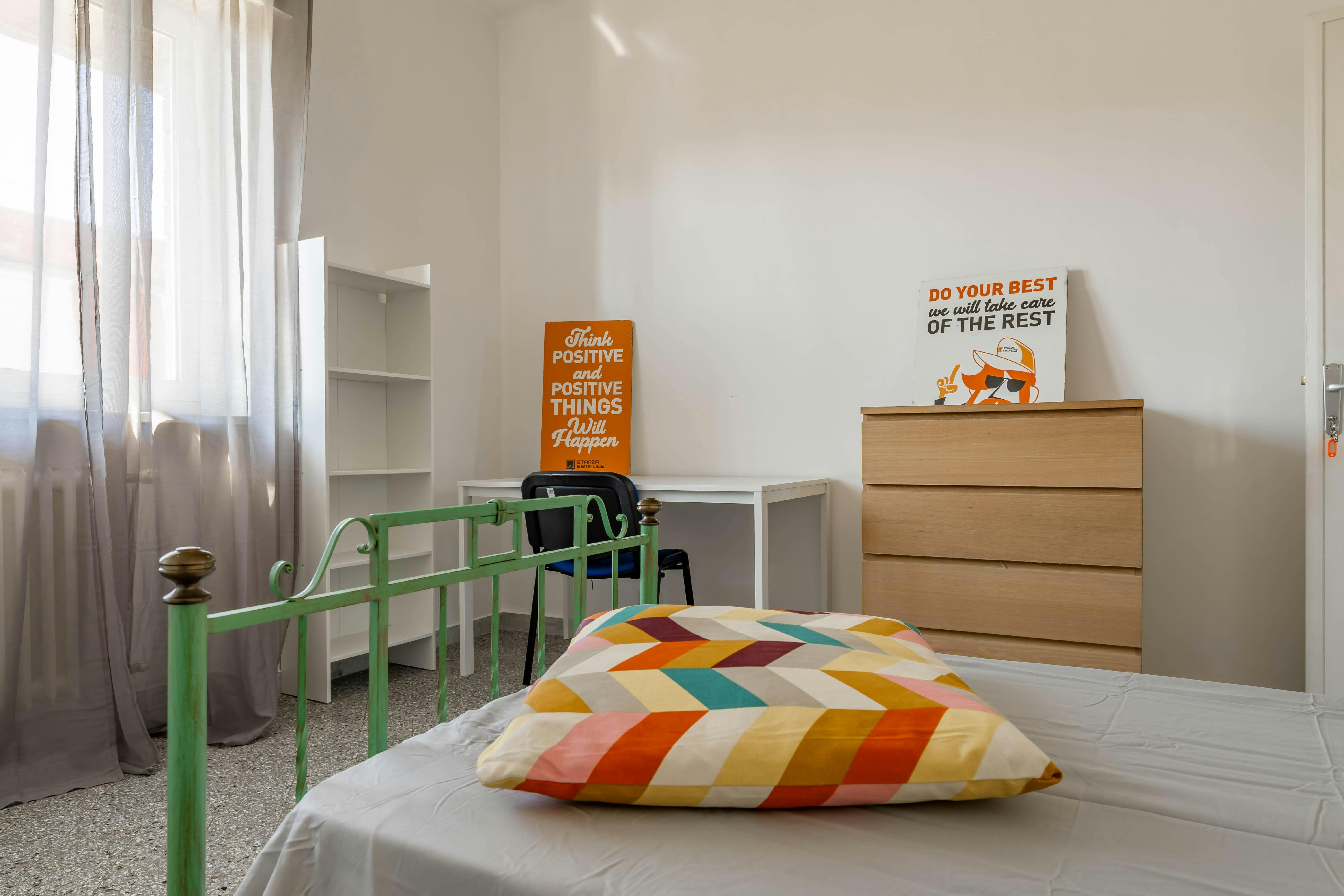 Habitación privada en alquiler por 480 € al mes en Bari, Corso Alcide de Gasperi