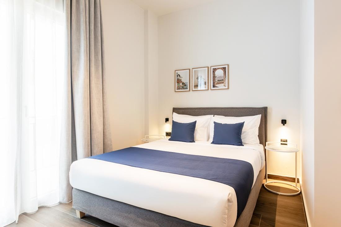 Kleomenous, Athina preview