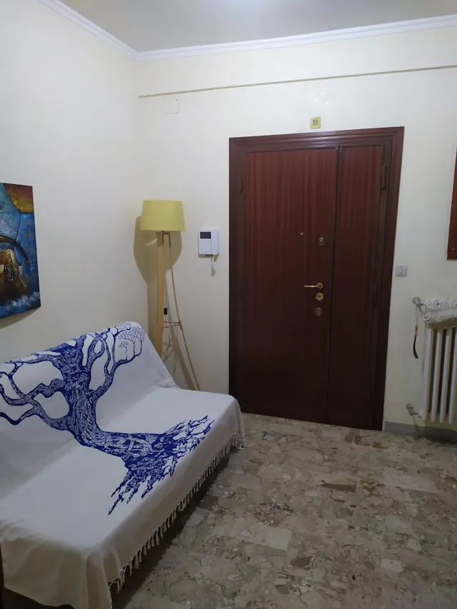 1-Bedroom Apartment in Via Tor de' Schiavi, Rome (1695690) room image 2
